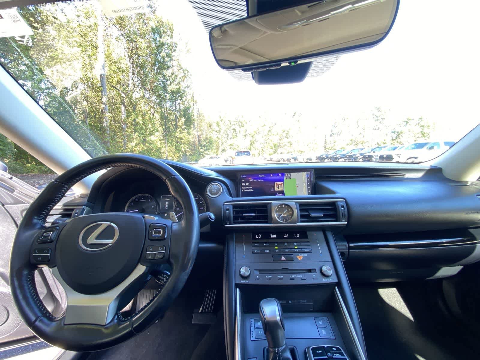 Thumbnail: 2020 Lexus IS - 19