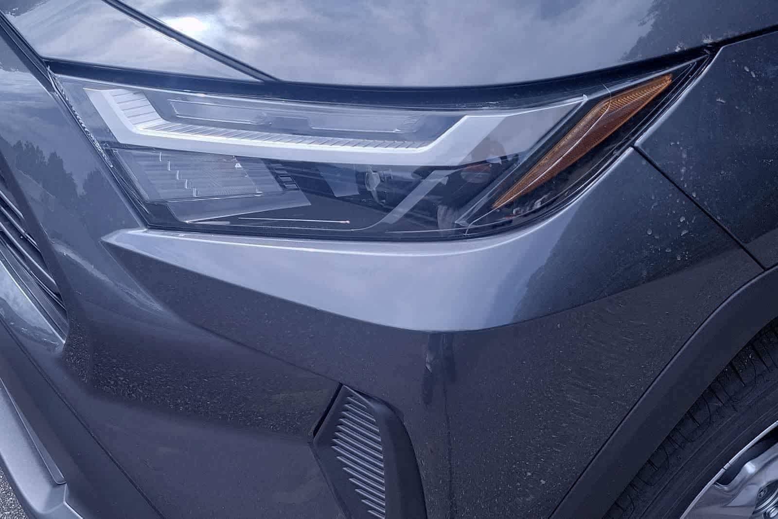 Thumbnail: 2025 Toyota RAV4 - 10
