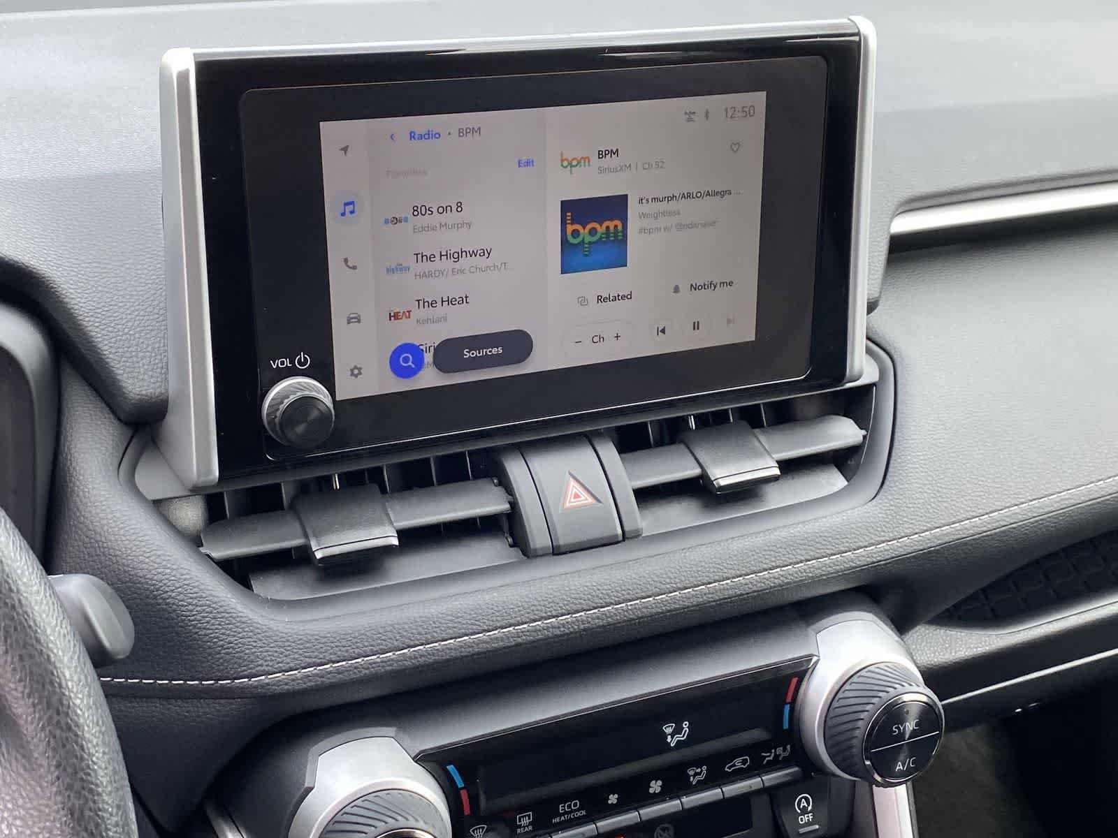 Thumbnail: 2025 Toyota RAV4 - 27