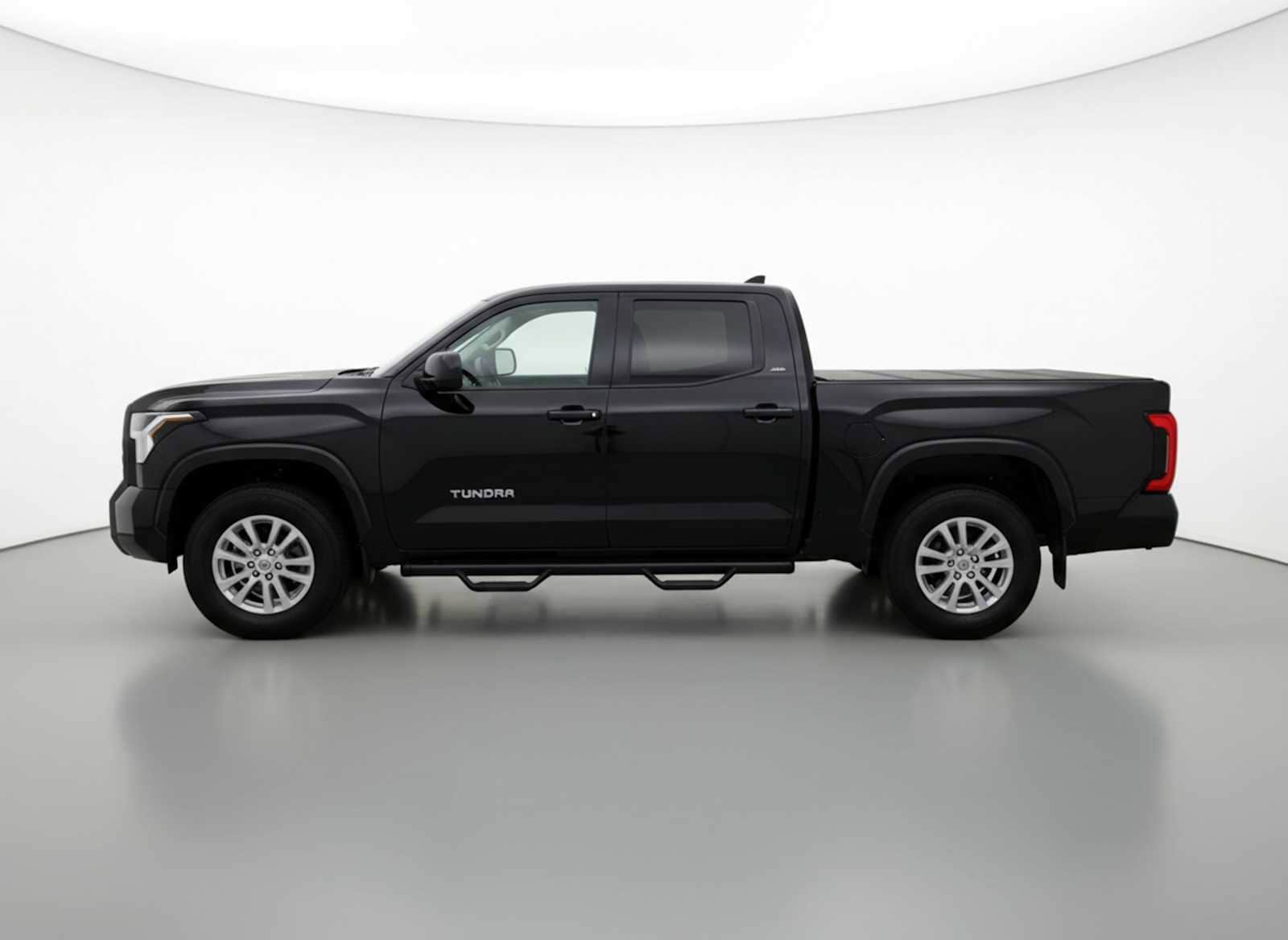 Thumbnail: 2022 Toyota Tundra - 6