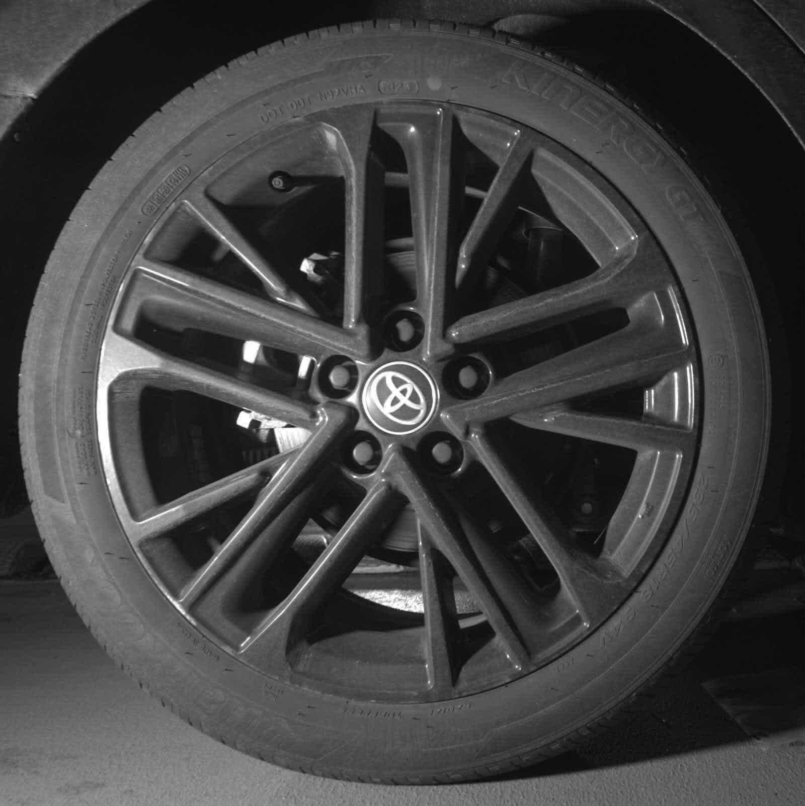 Thumbnail: 2025 Toyota Camry - 11