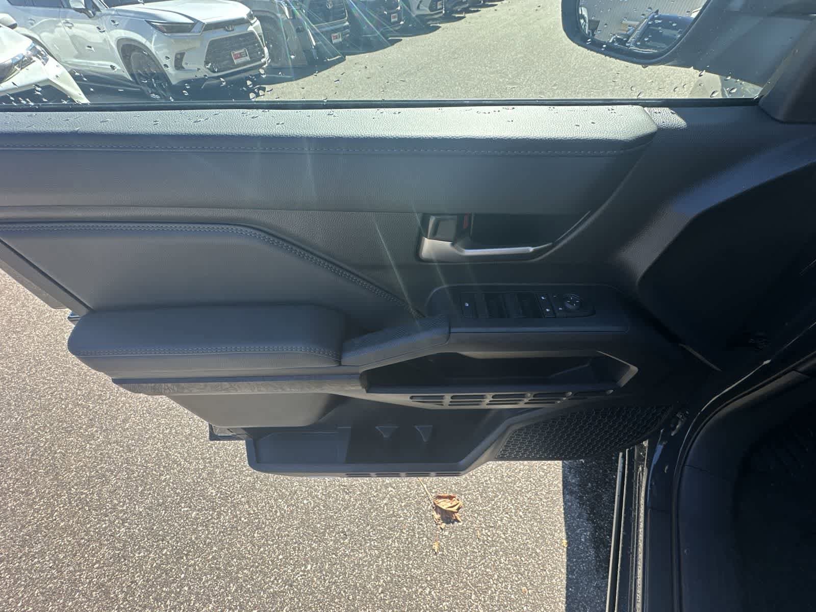 Thumbnail: 2025 Toyota Tacoma - 18