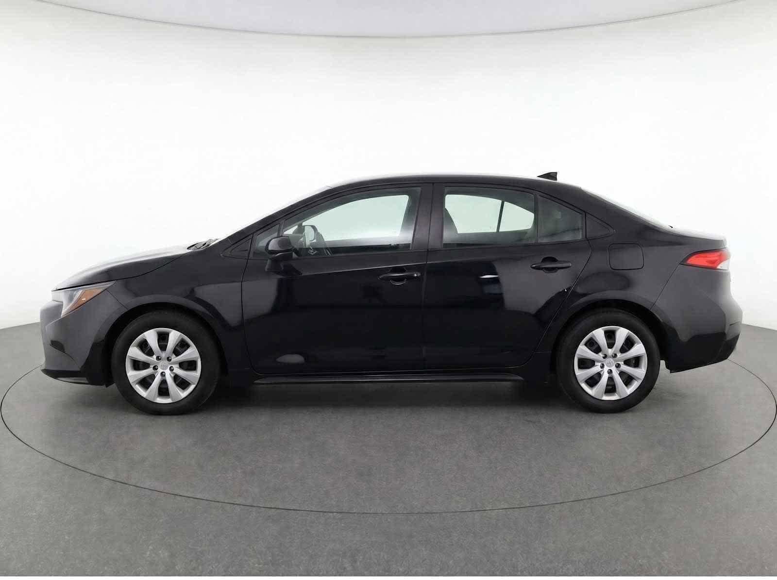 Thumbnail: 2023 Toyota Corolla - 6