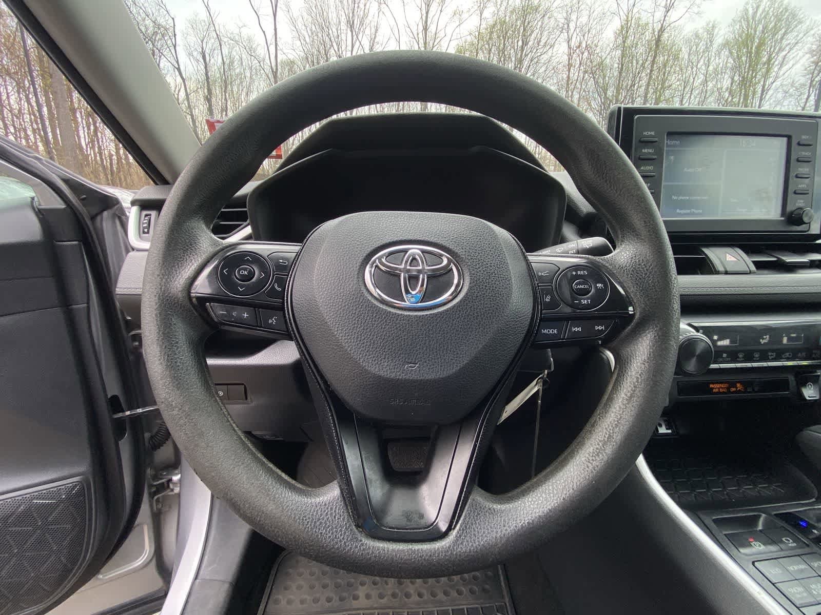 Thumbnail: 2019 Toyota RAV4 - 25