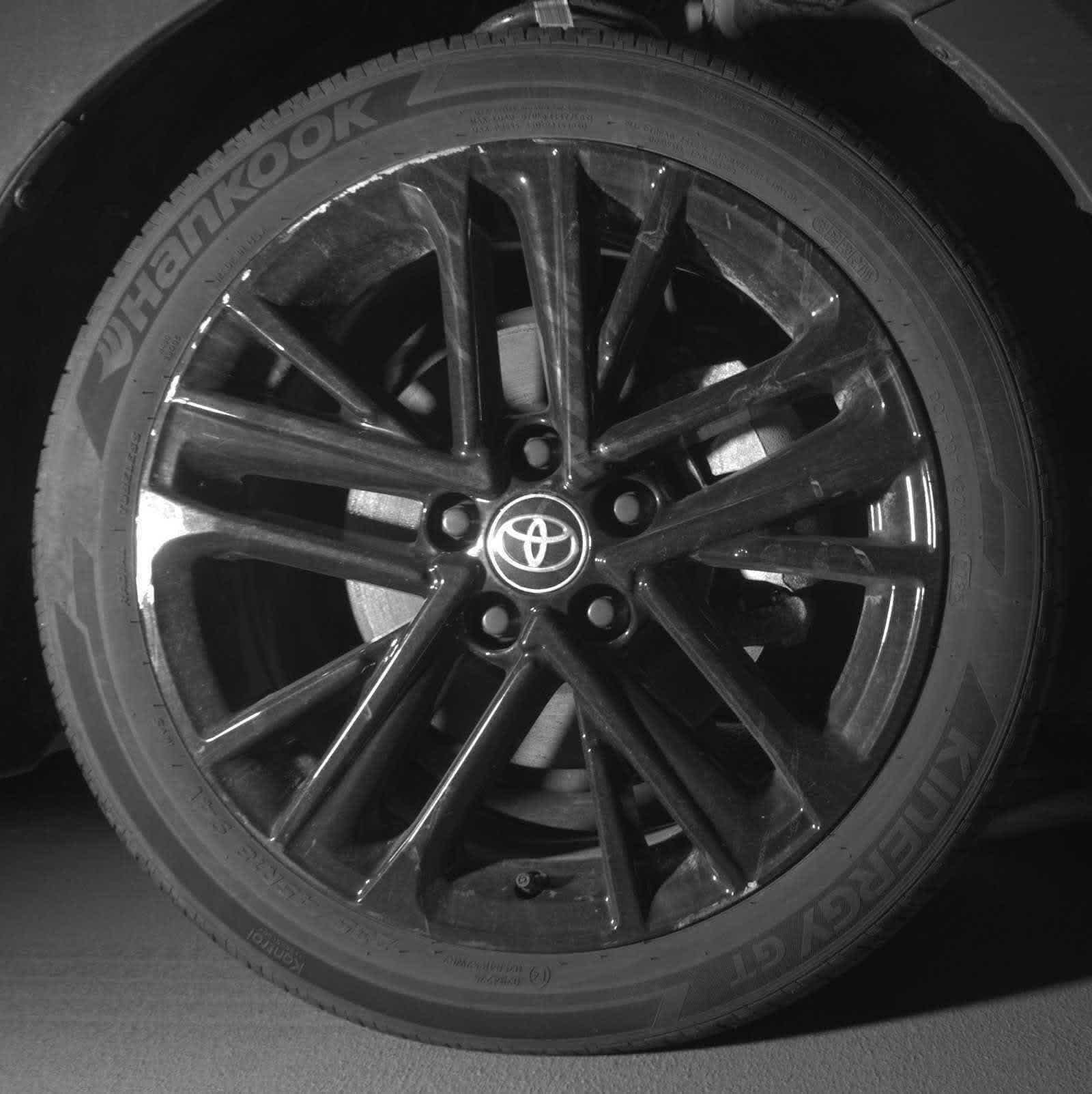 Thumbnail: 2025 Toyota Camry - 14