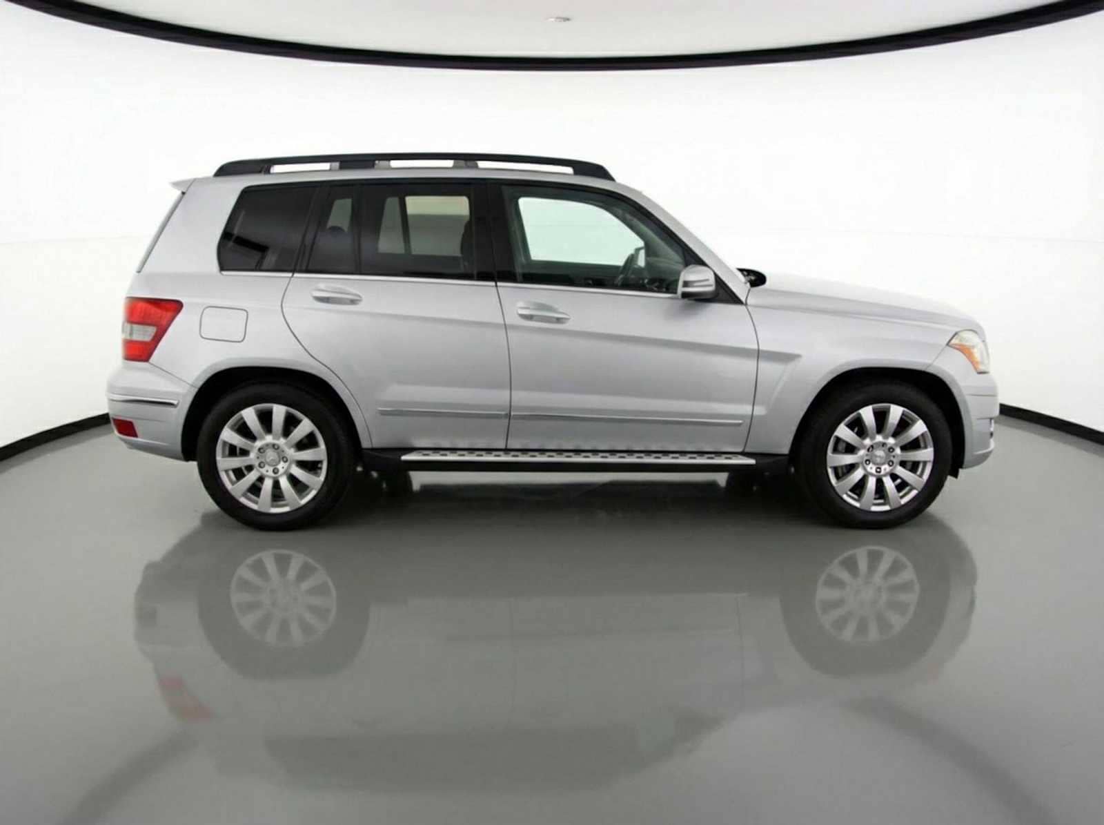 Thumbnail: 2012 Mercedes-Benz GLK - 3
