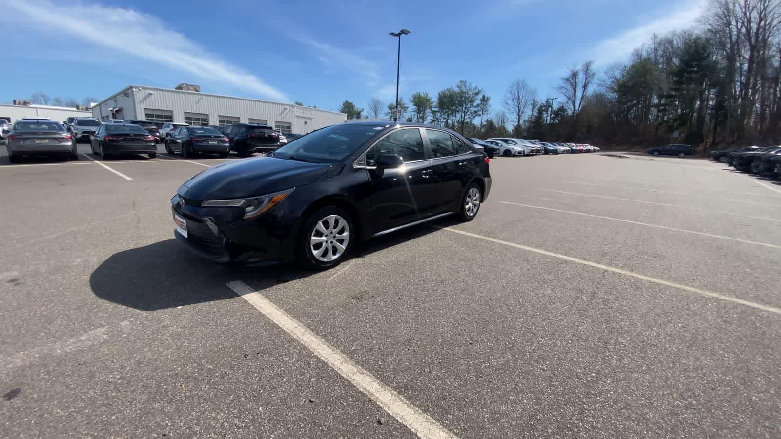 Thumbnail: 2025 Toyota Corolla - 7