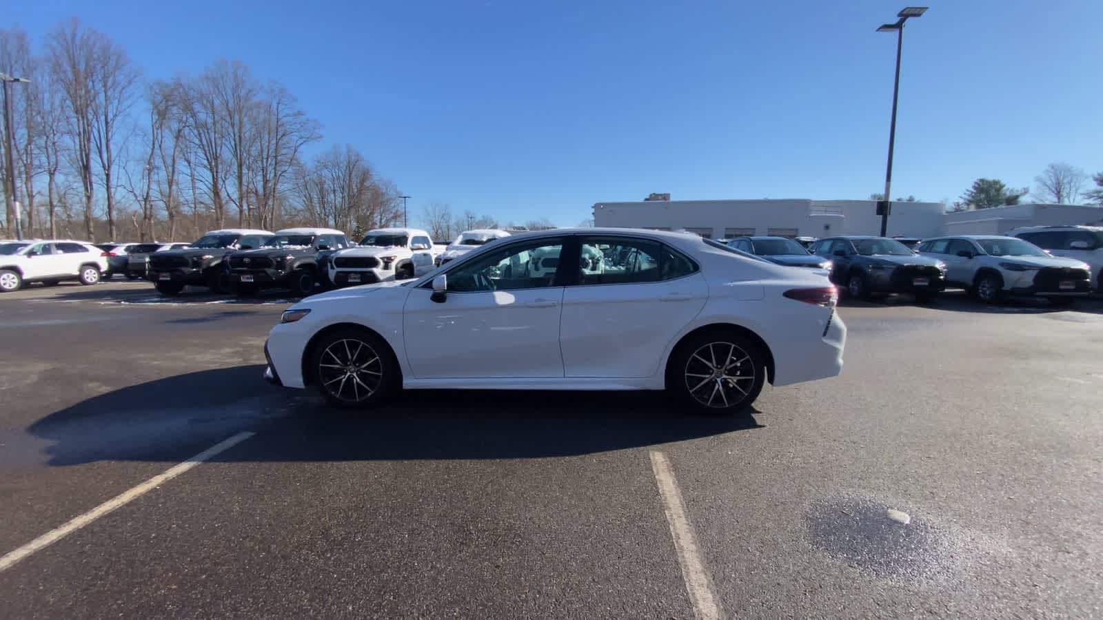 Thumbnail: 2023 Toyota Camry - 13