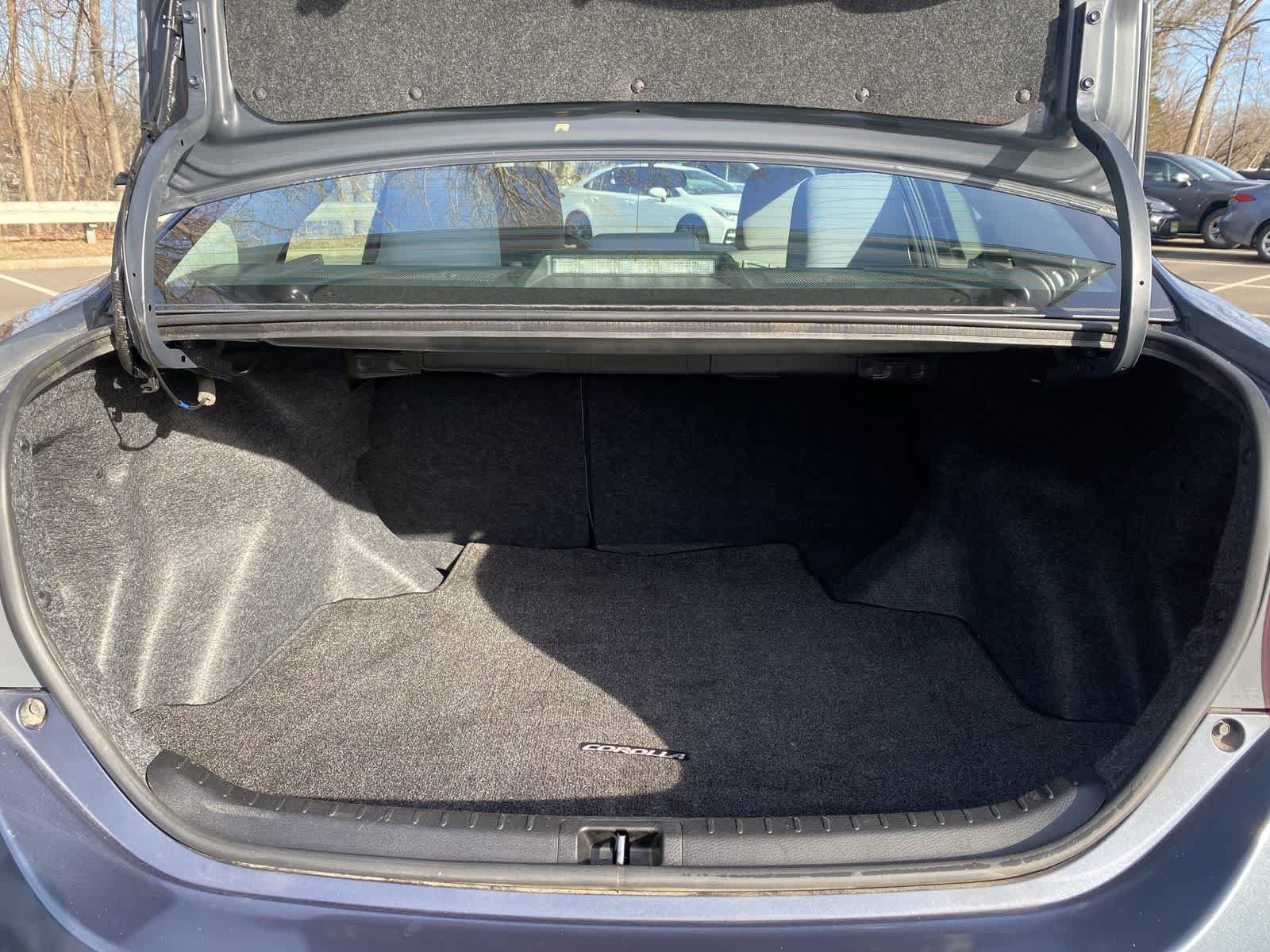 Thumbnail: 2014 Toyota Corolla - 15