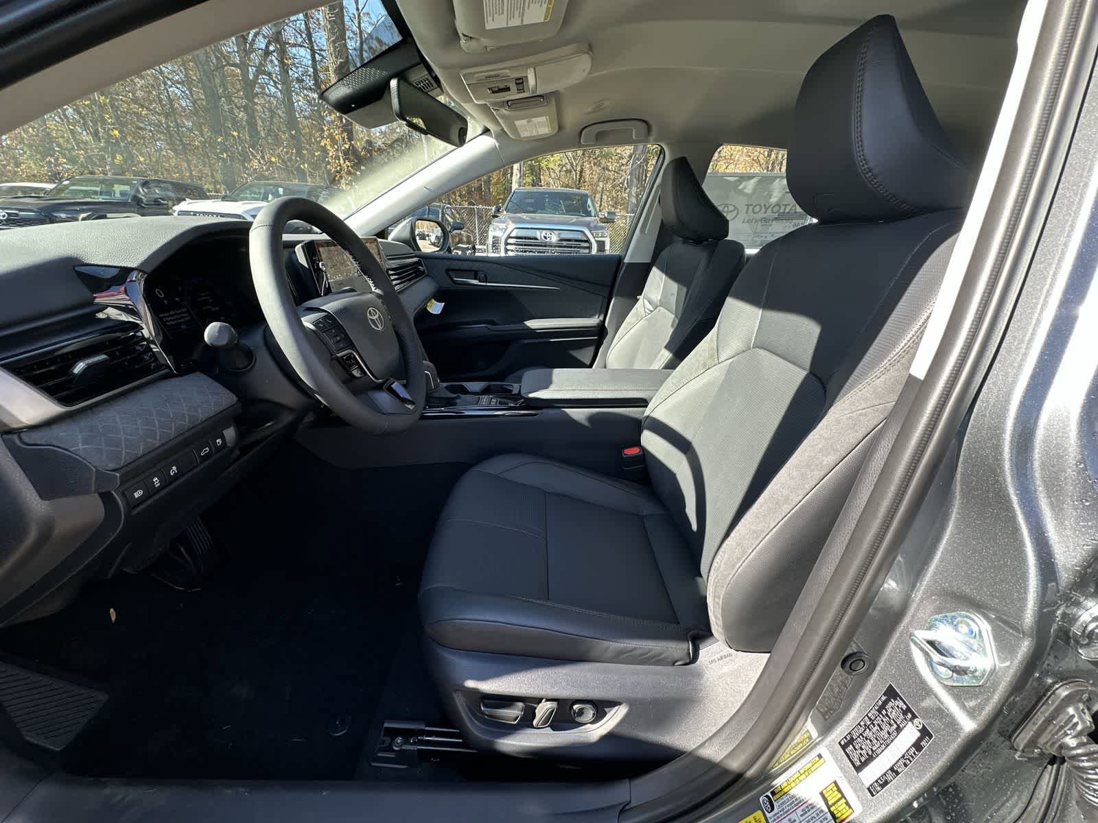 Thumbnail: 2026 Toyota Camry - 24