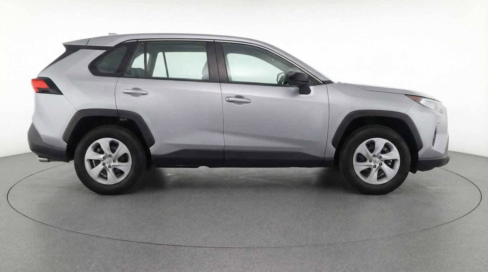 Thumbnail: 2024 Toyota RAV4 - 11