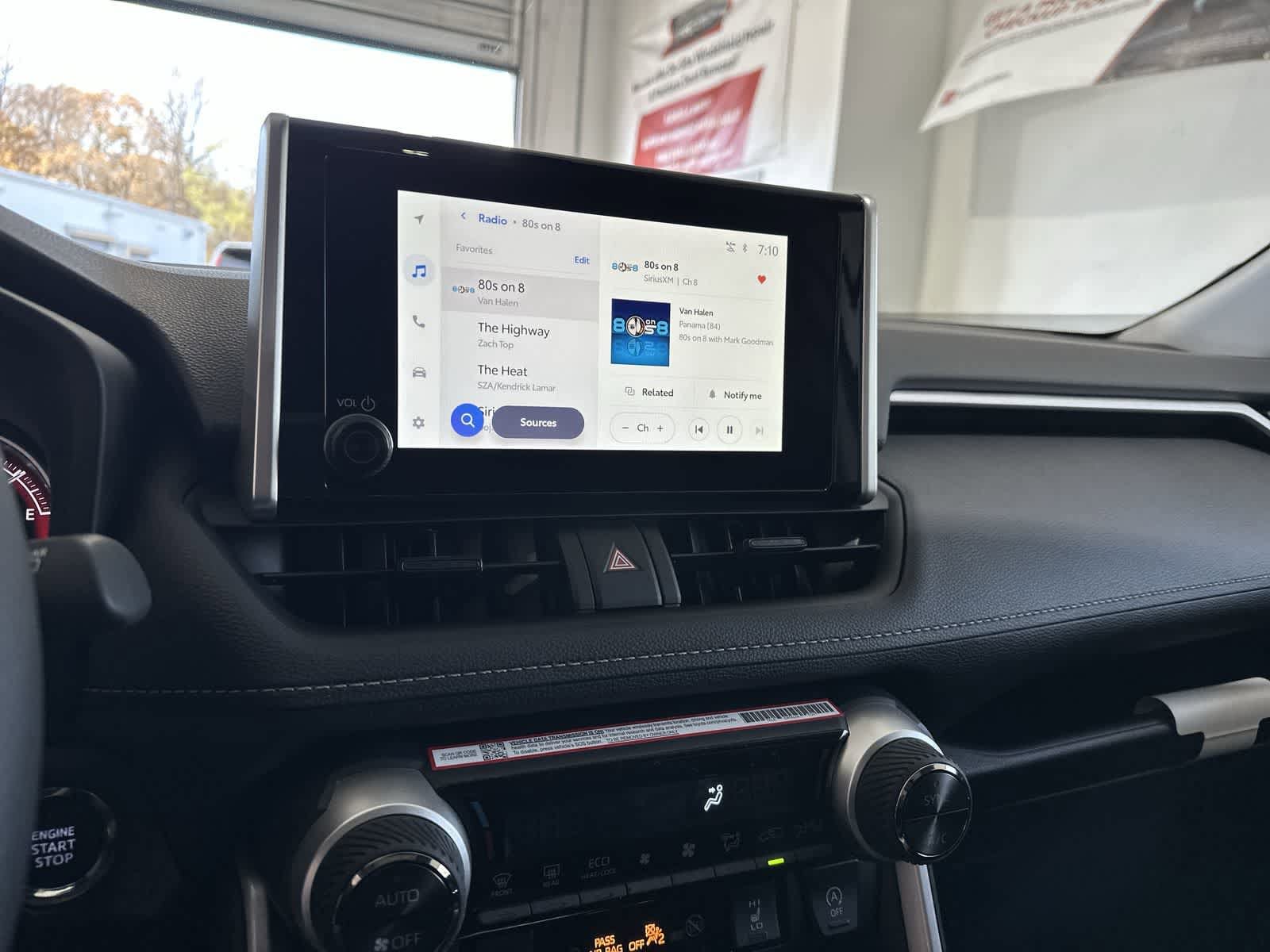 Thumbnail: 2025 Toyota RAV4 - 17