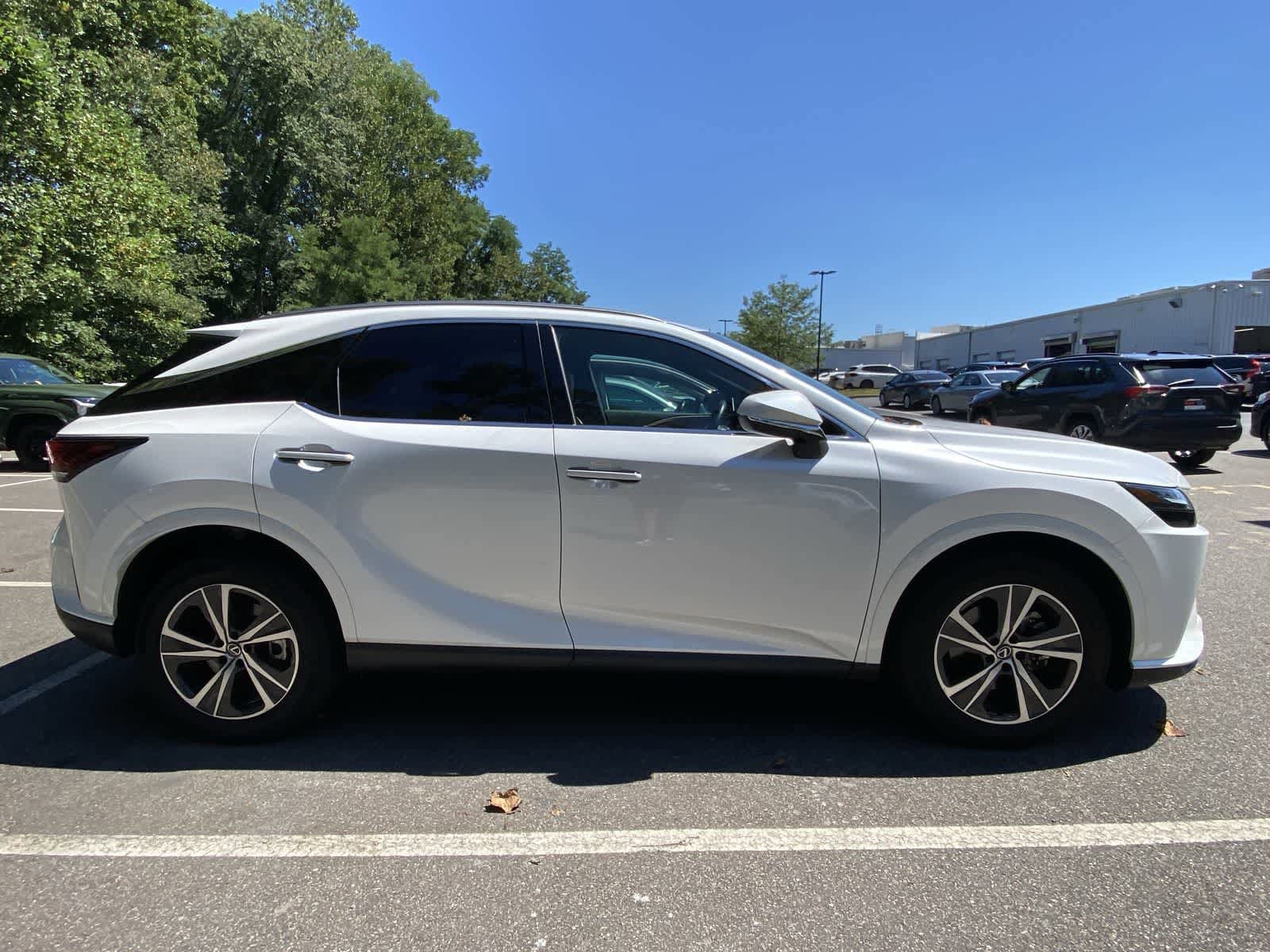 Thumbnail: 2023 Lexus RX - 5