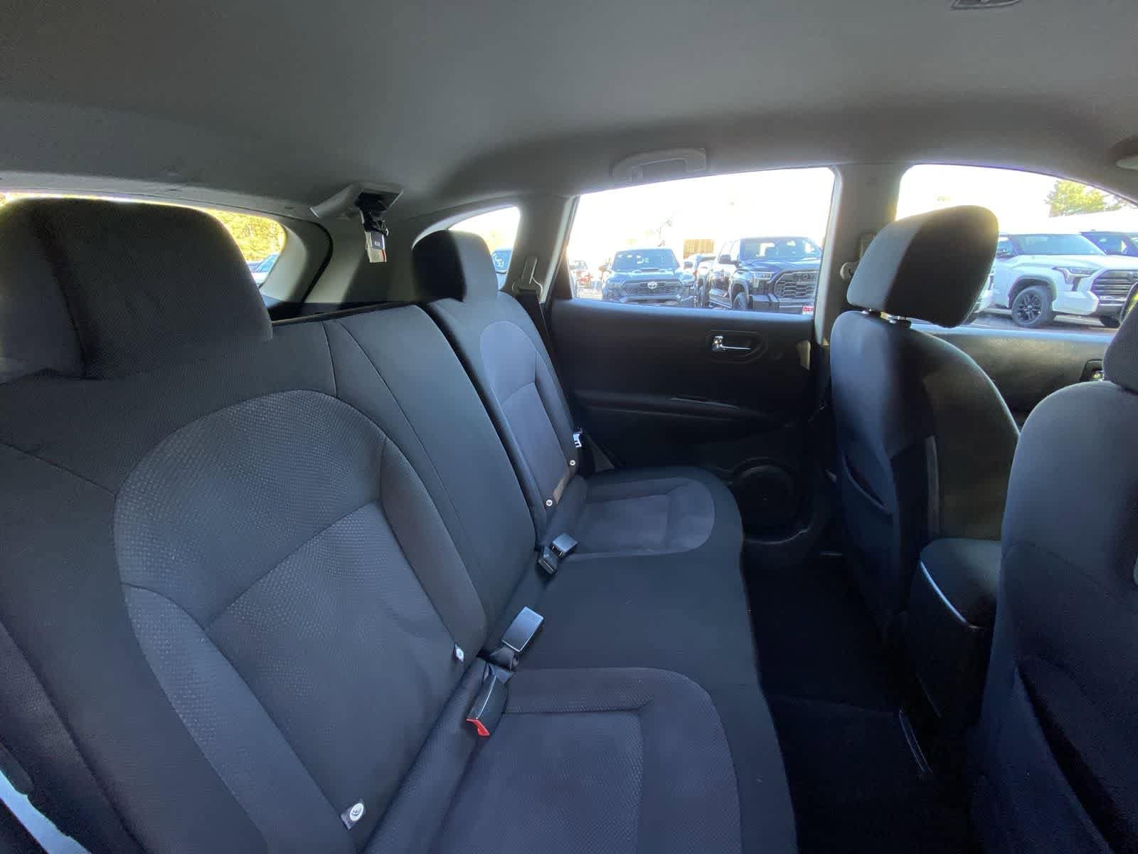 Thumbnail: 2013 Nissan Rogue - 23