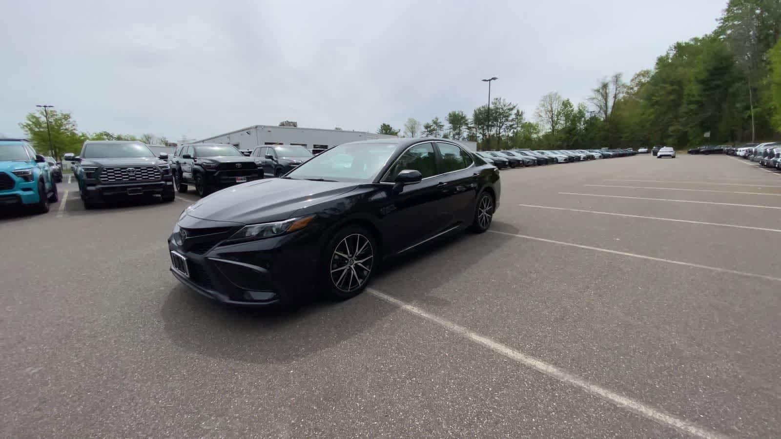 Thumbnail: 2023 Toyota Camry - 6