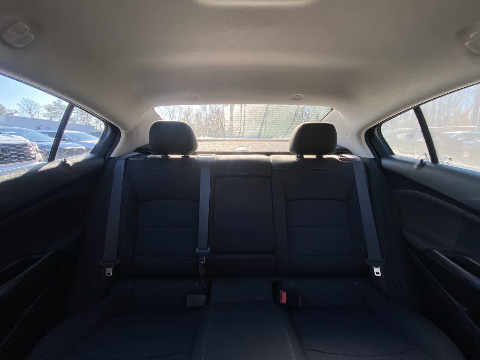 Thumbnail: 2016 Chevrolet Cruze - 31