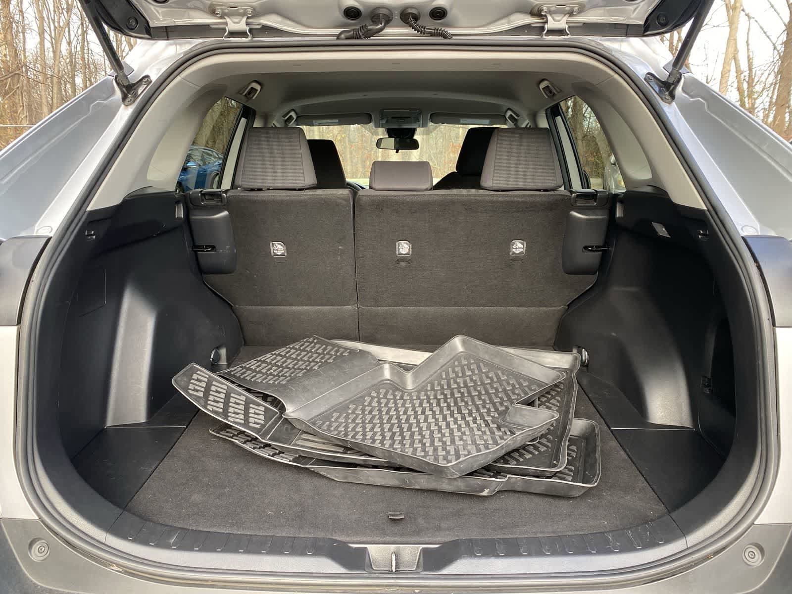 Thumbnail: 2020 Toyota RAV4 - 20