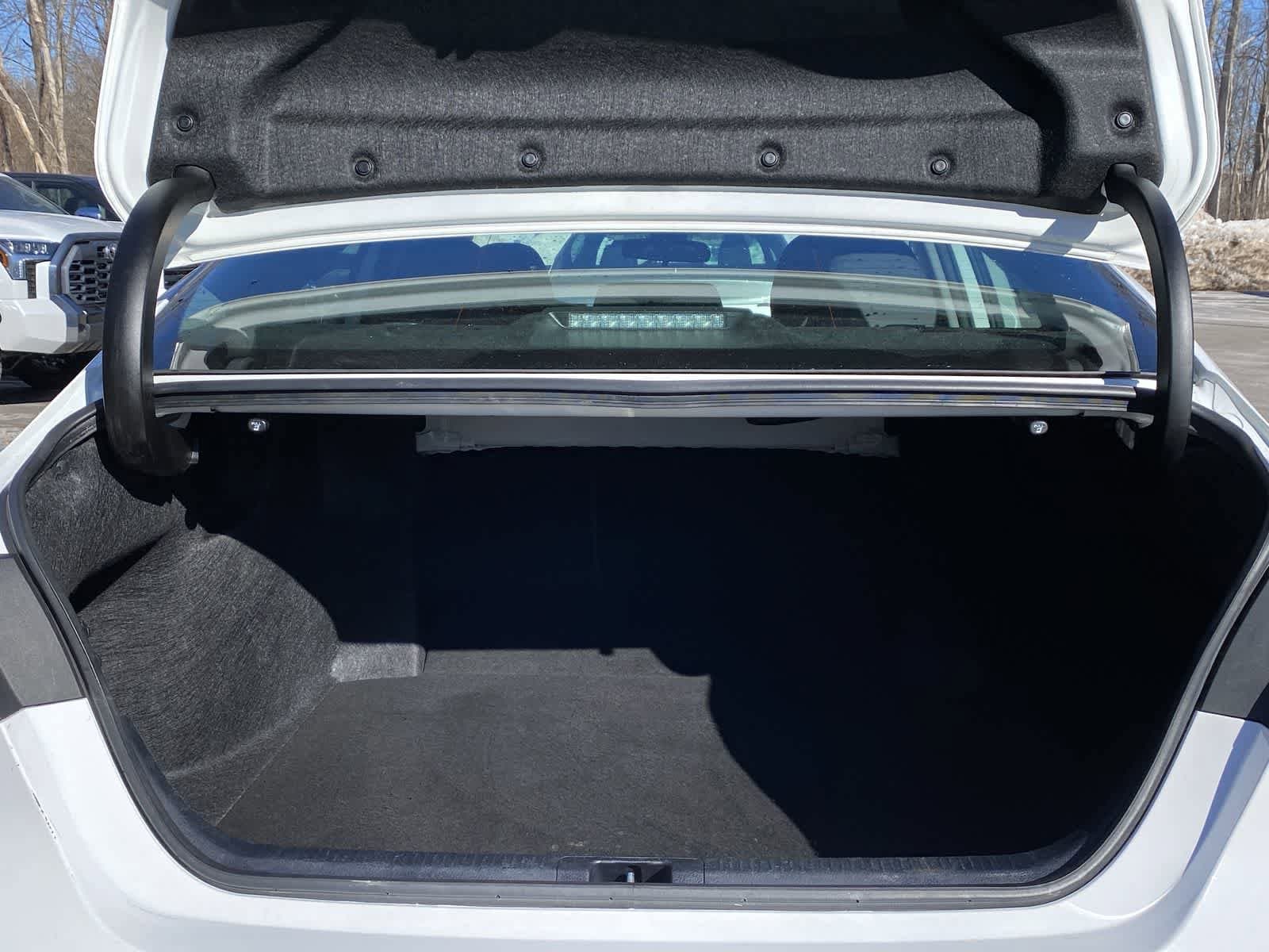 Thumbnail: 2023 Toyota Camry - 13