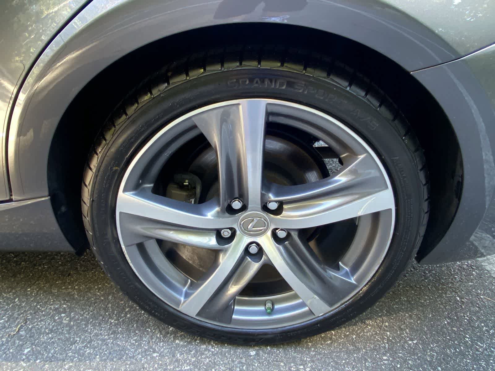 Thumbnail: 2020 Lexus IS - 12