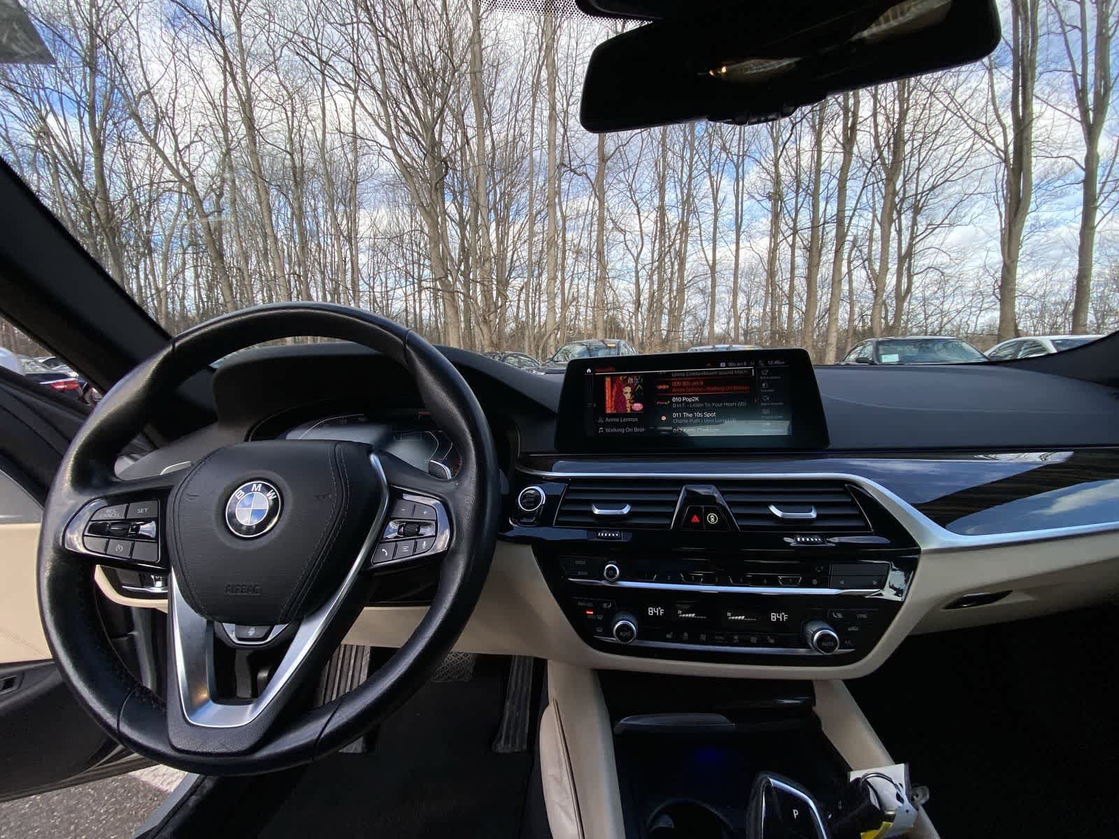 Thumbnail: 2020 BMW 5 Series - 25