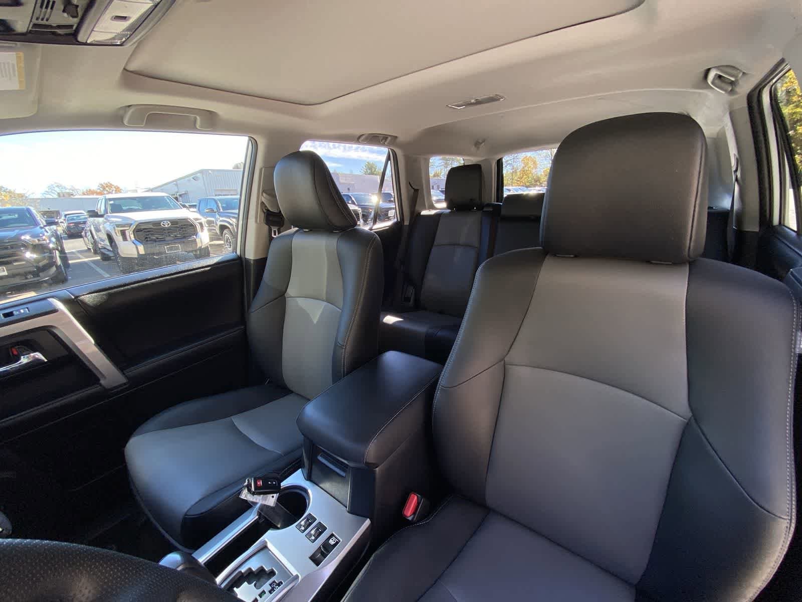 Thumbnail: 2020 Toyota 4Runner - 19