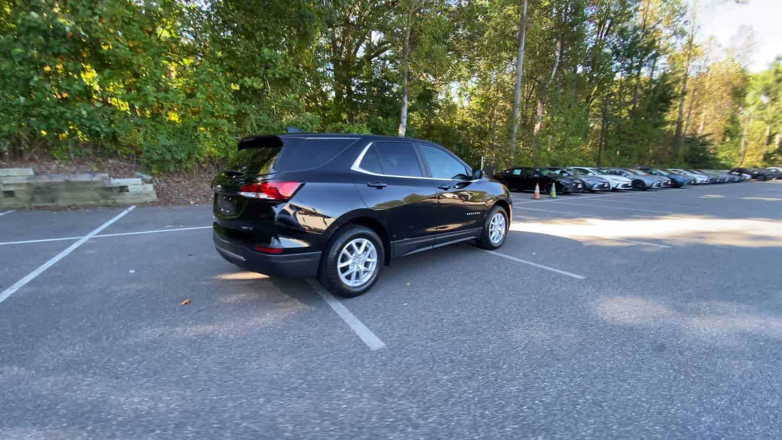 Thumbnail: 2022 Chevrolet Equinox - 8