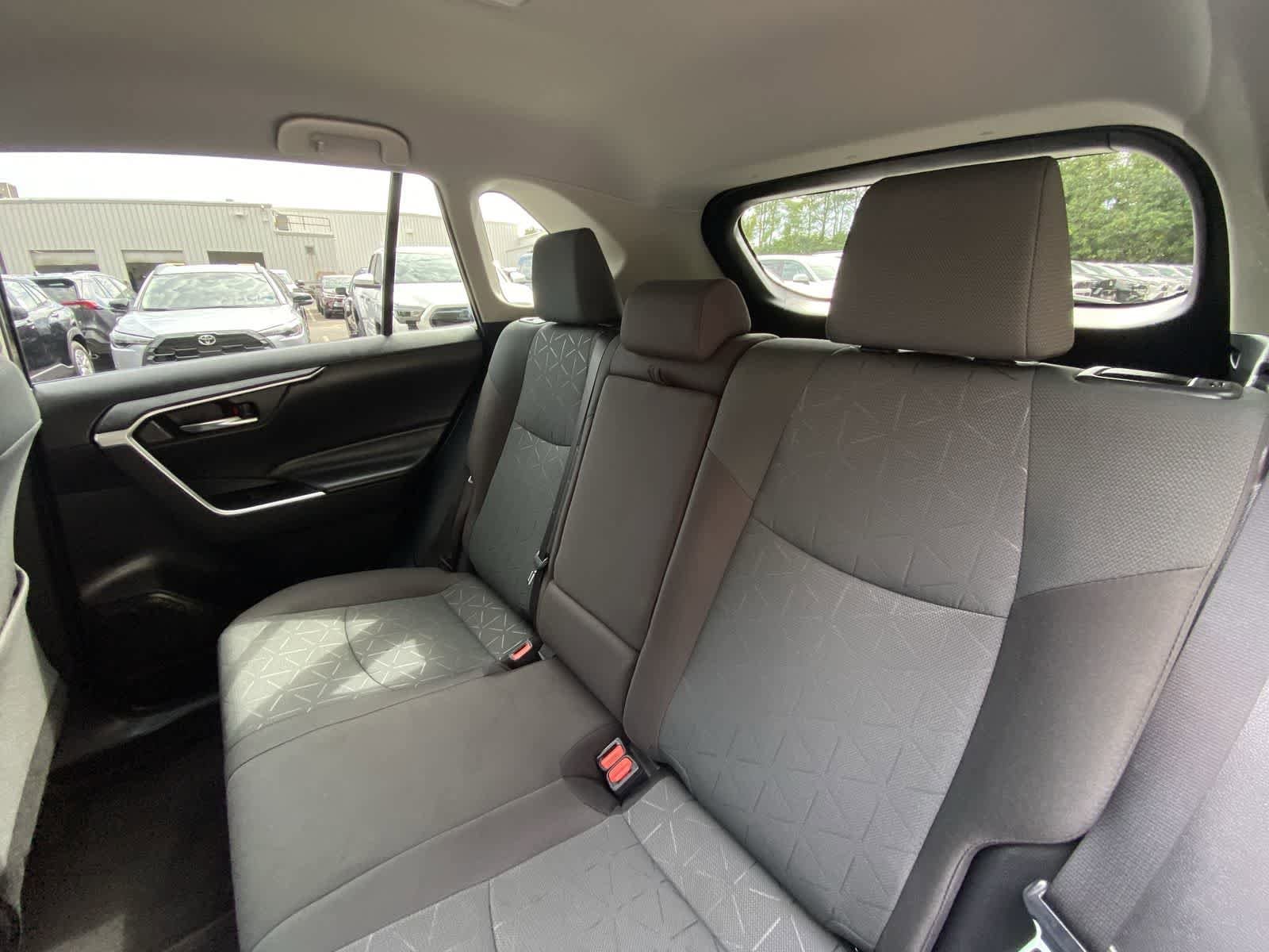 Thumbnail: 2024 Toyota RAV4 - 22