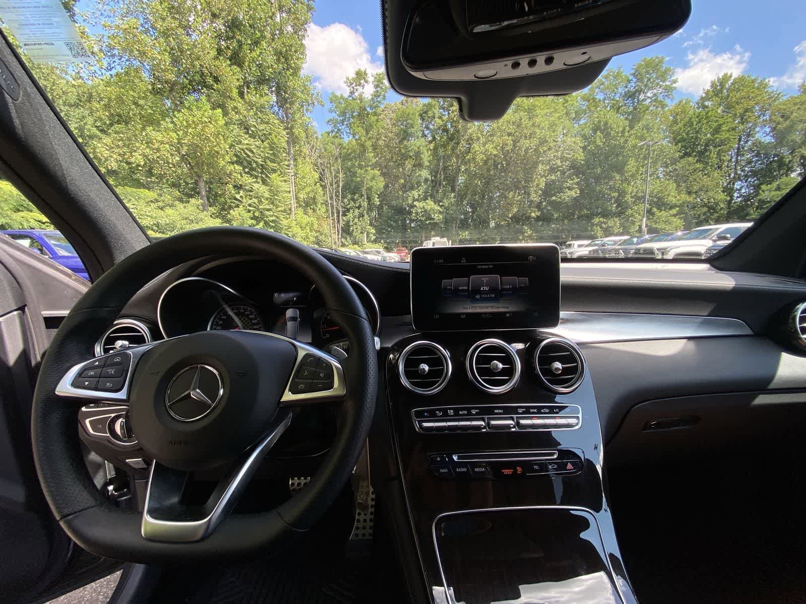 Thumbnail: 2019 Mercedes-Benz GLC - 19