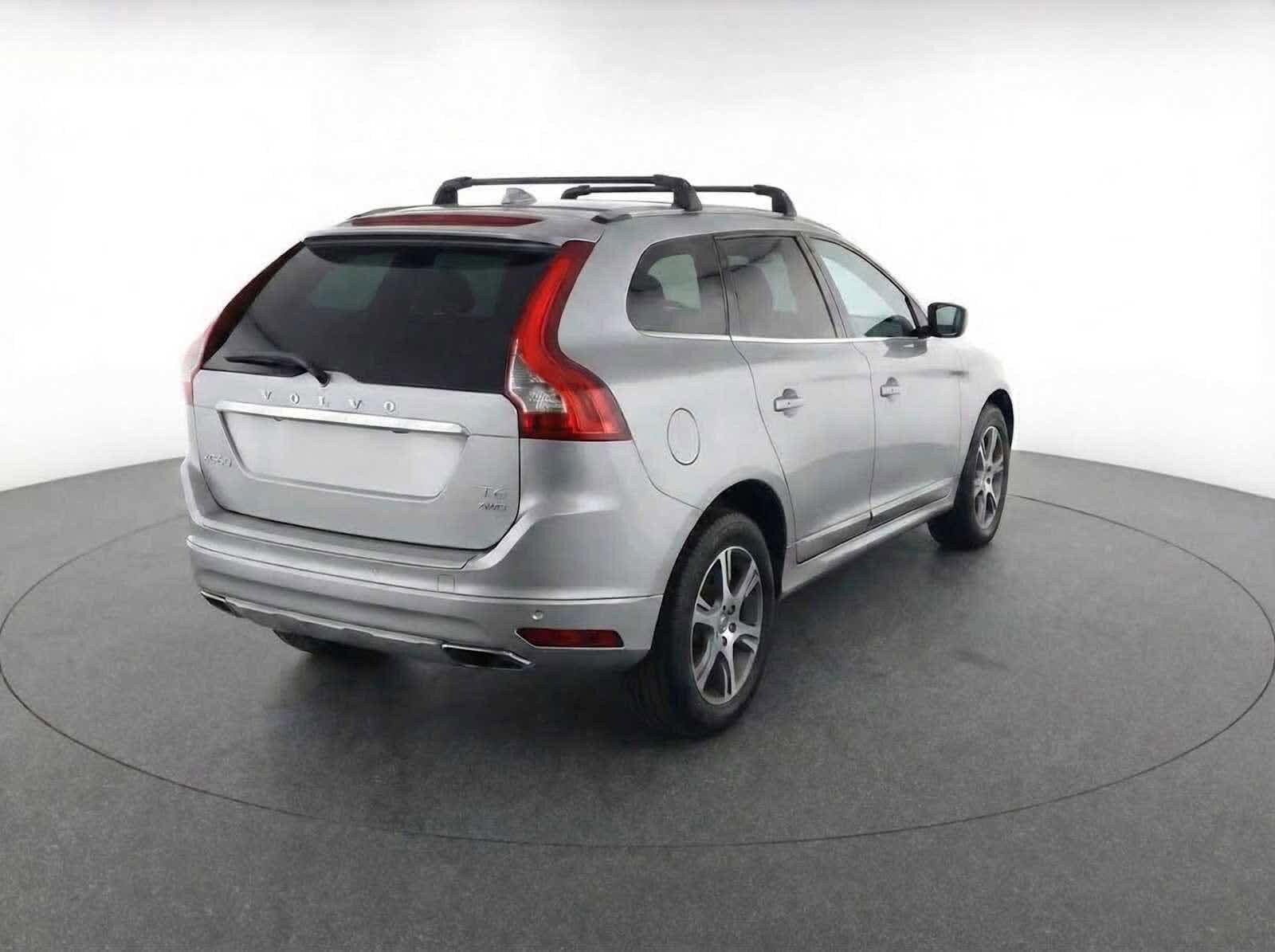 Thumbnail: 2015 Volvo XC60 - 5