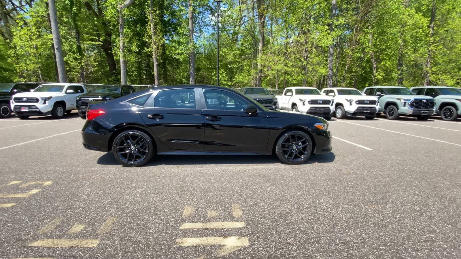 Thumbnail: 2023 Honda Civic - 3