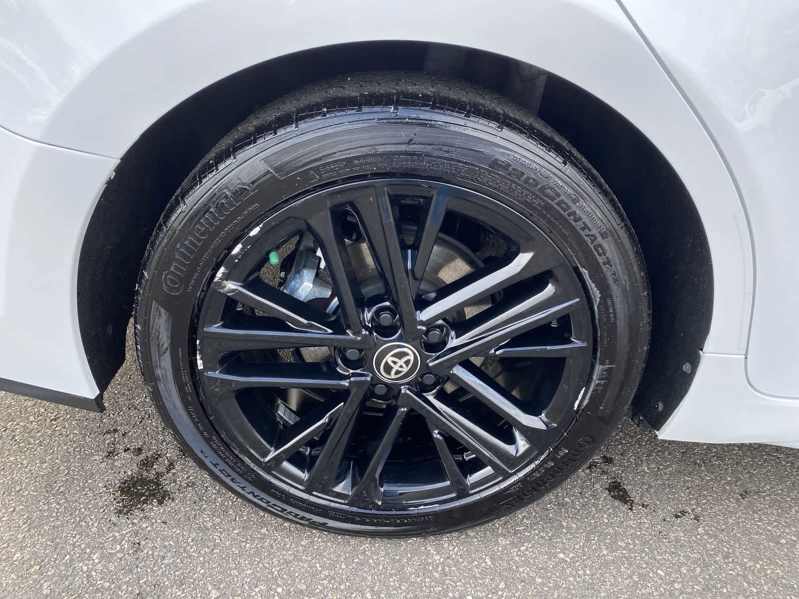 Thumbnail: 2025 Toyota Camry - 14