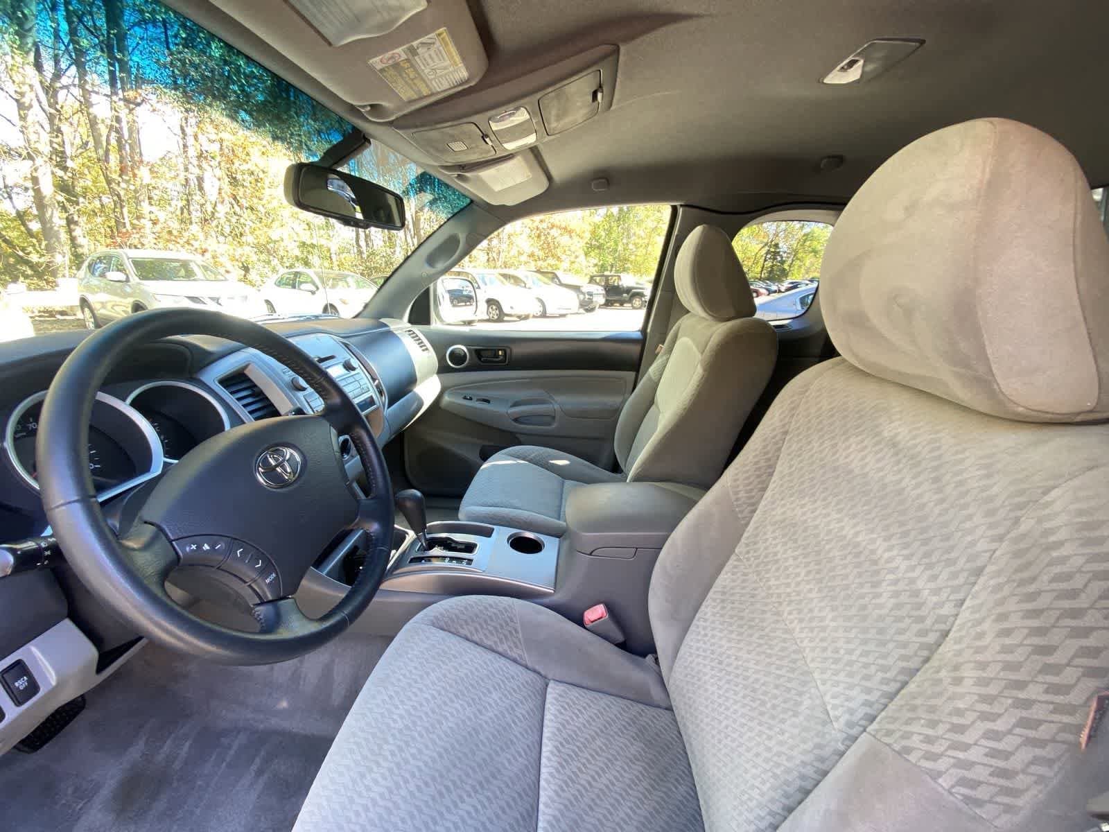 Thumbnail: 2009 Toyota Tacoma - 15