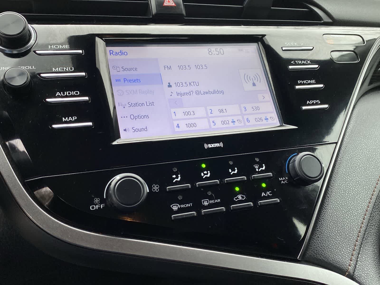 Thumbnail: 2020 Toyota Camry - 31