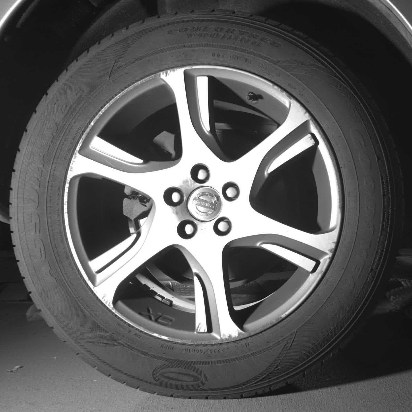 Thumbnail: 2015 Volvo XC60 - 12