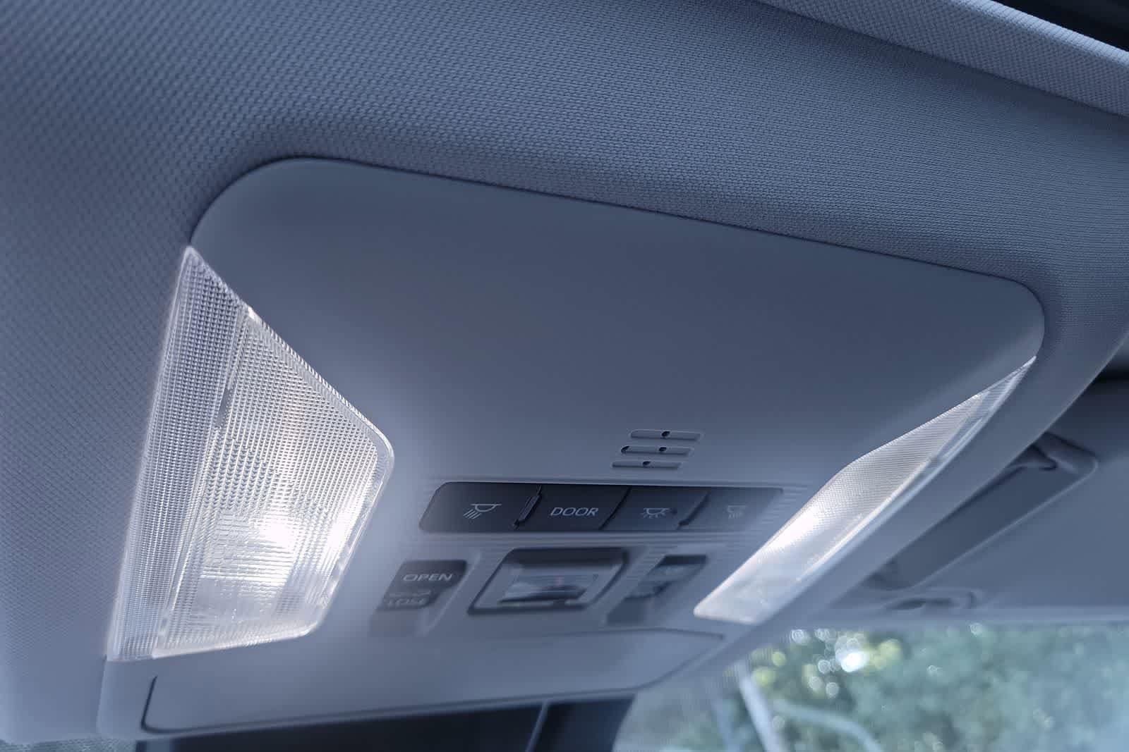 Thumbnail: 2025 Toyota RAV4 - 24