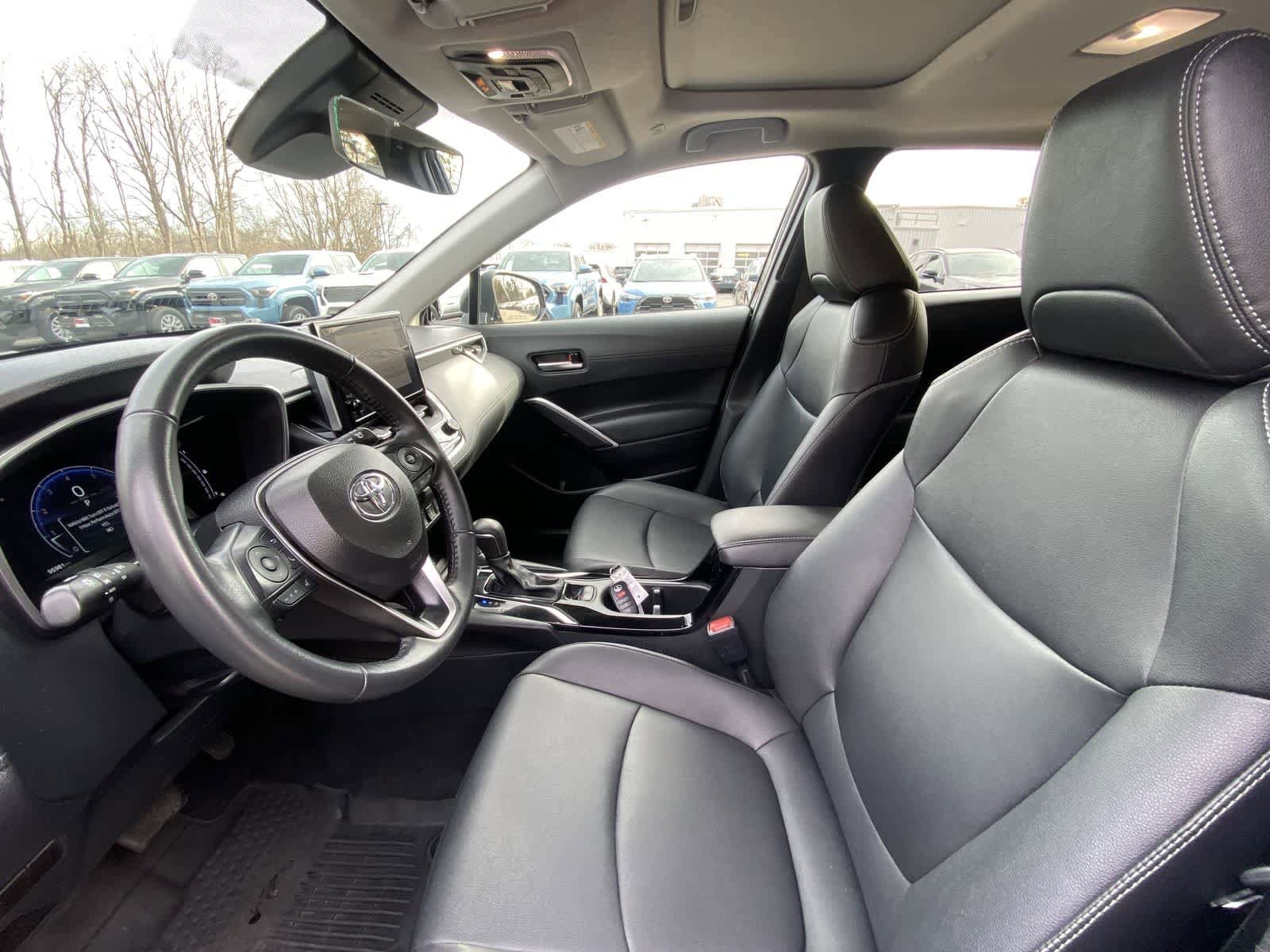 Thumbnail: 2024 Toyota Corolla Cross - 17