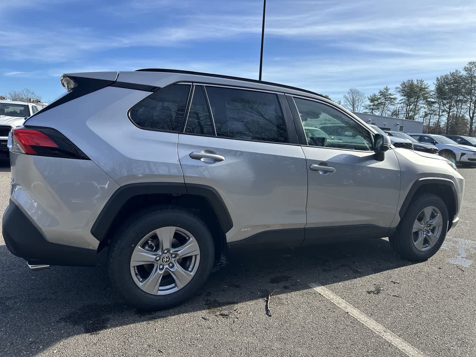 Thumbnail: 2025 Toyota RAV4 - 19