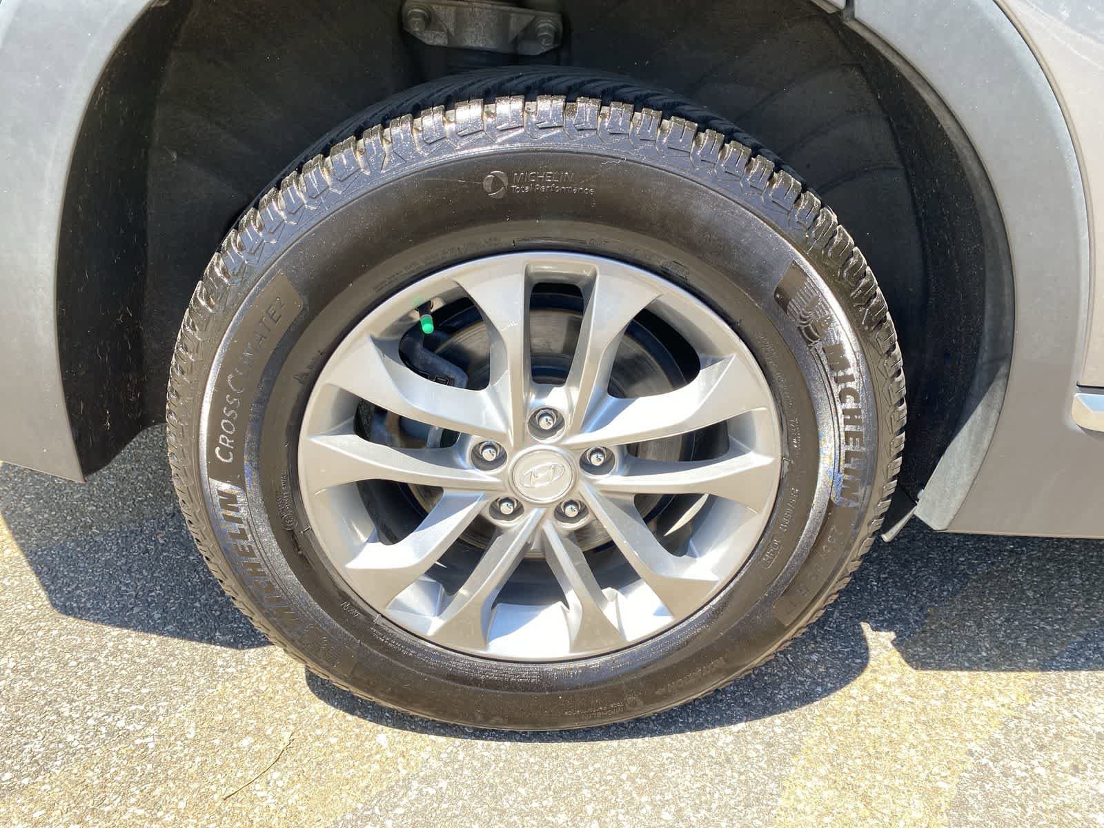 Thumbnail: 2019 Hyundai Santa Fe - 14