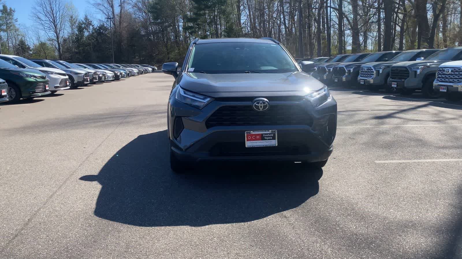 Thumbnail: 2025 Toyota RAV4 - 3