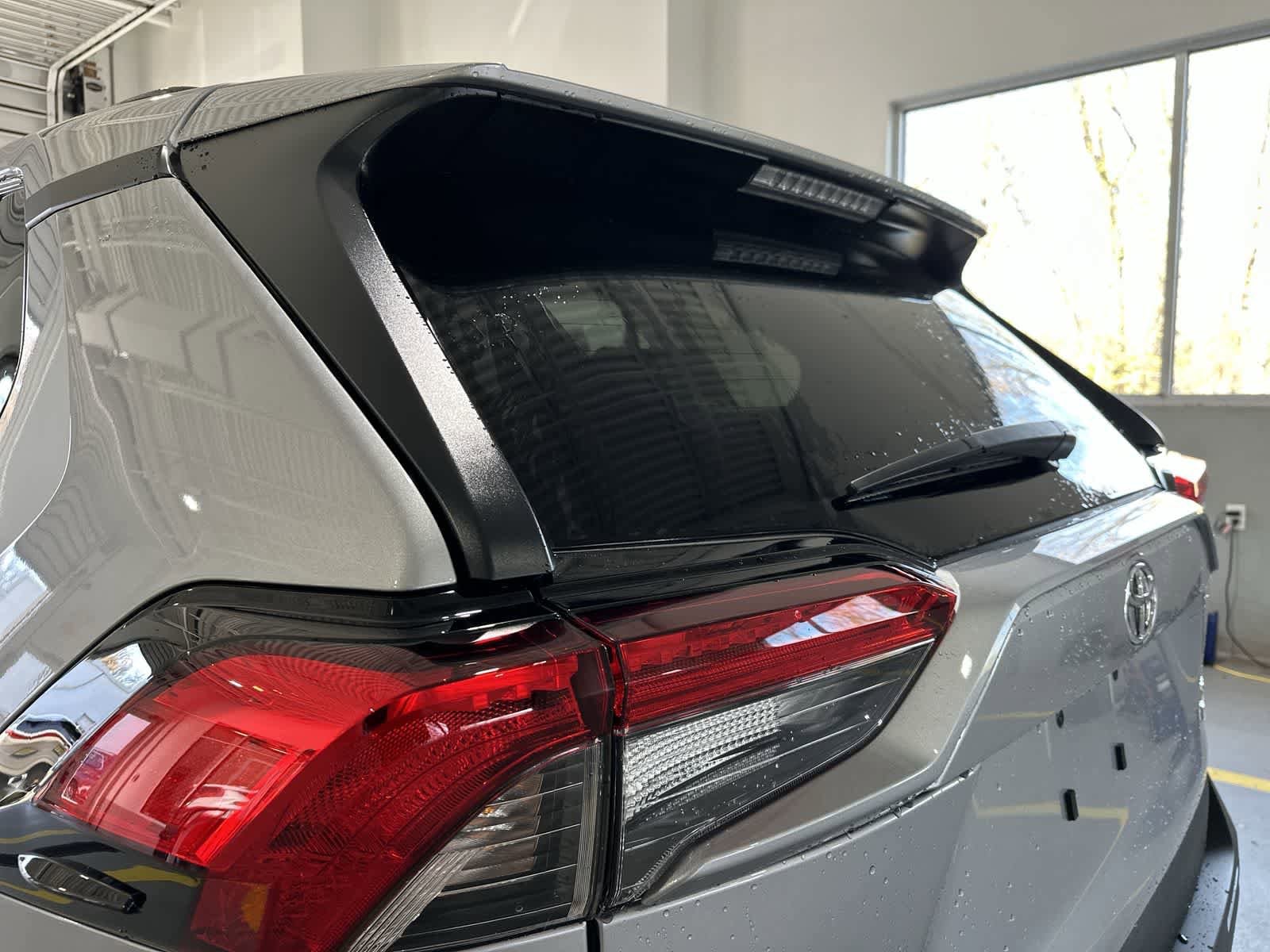 Thumbnail: 2025 Toyota RAV4 - 8