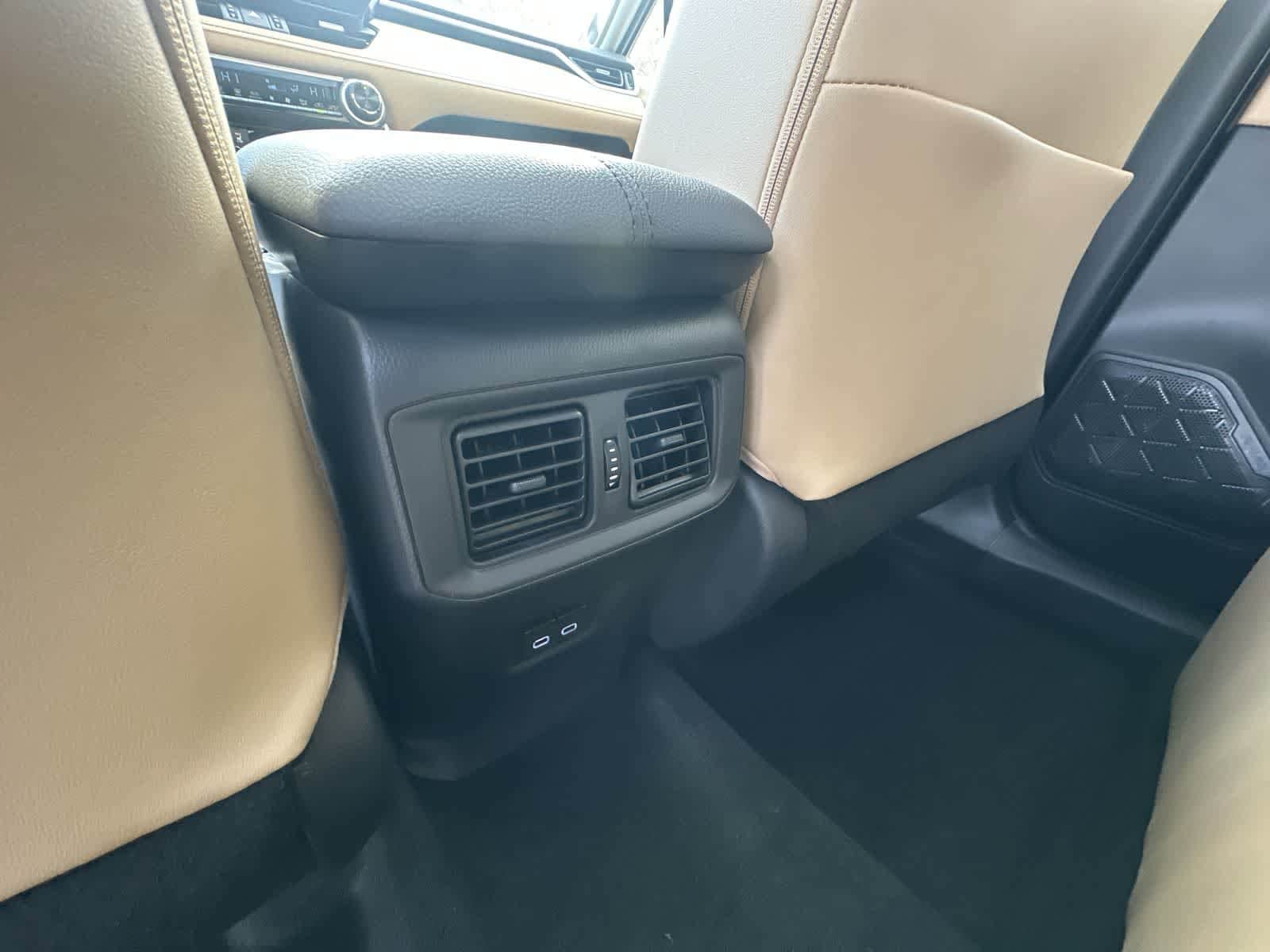 Thumbnail: 2025 Toyota RAV4 - 31