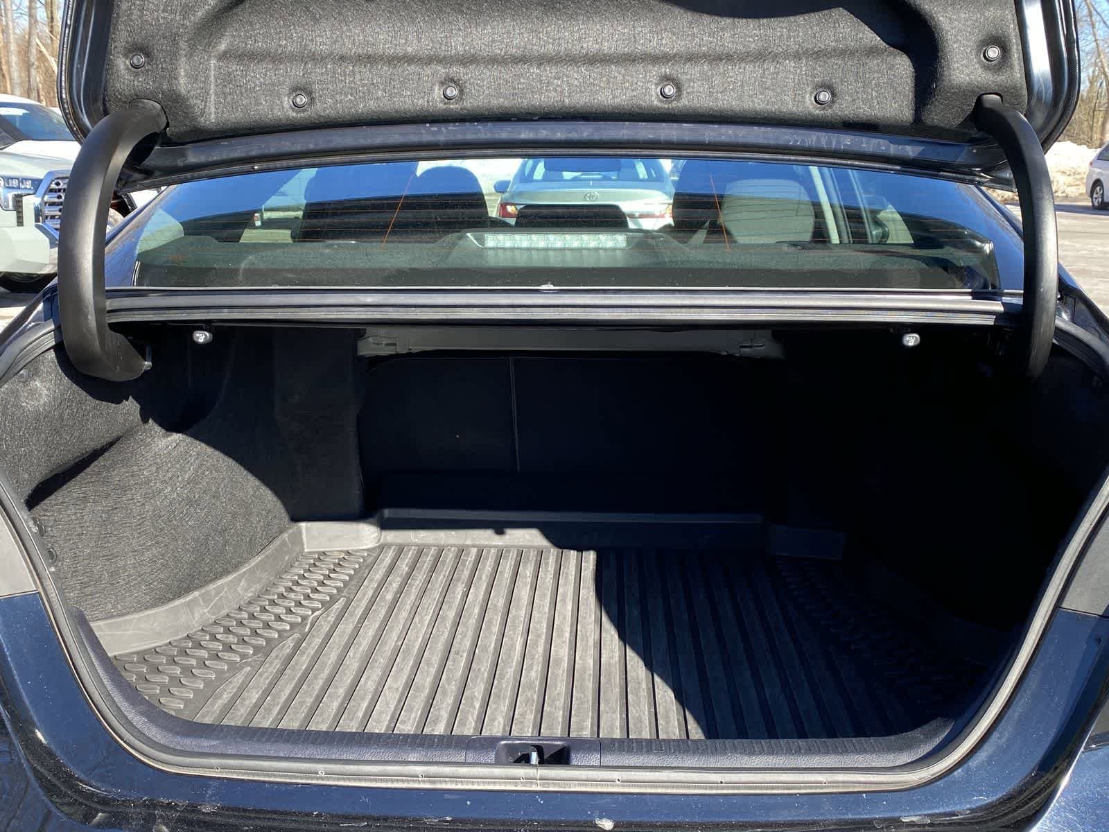 Thumbnail: 2024 Toyota Camry - 18