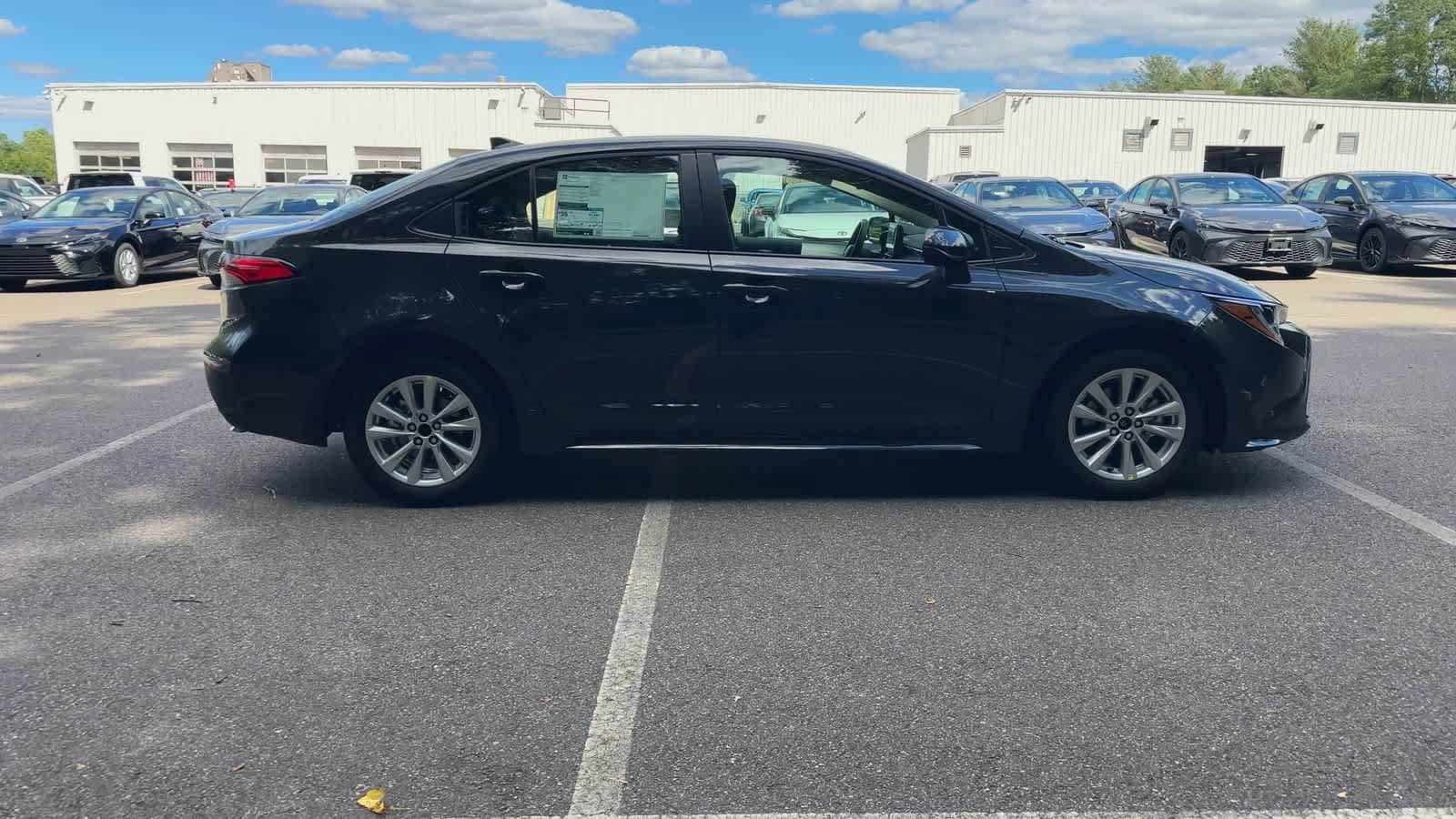 Thumbnail: 2026 Toyota Corolla - 9