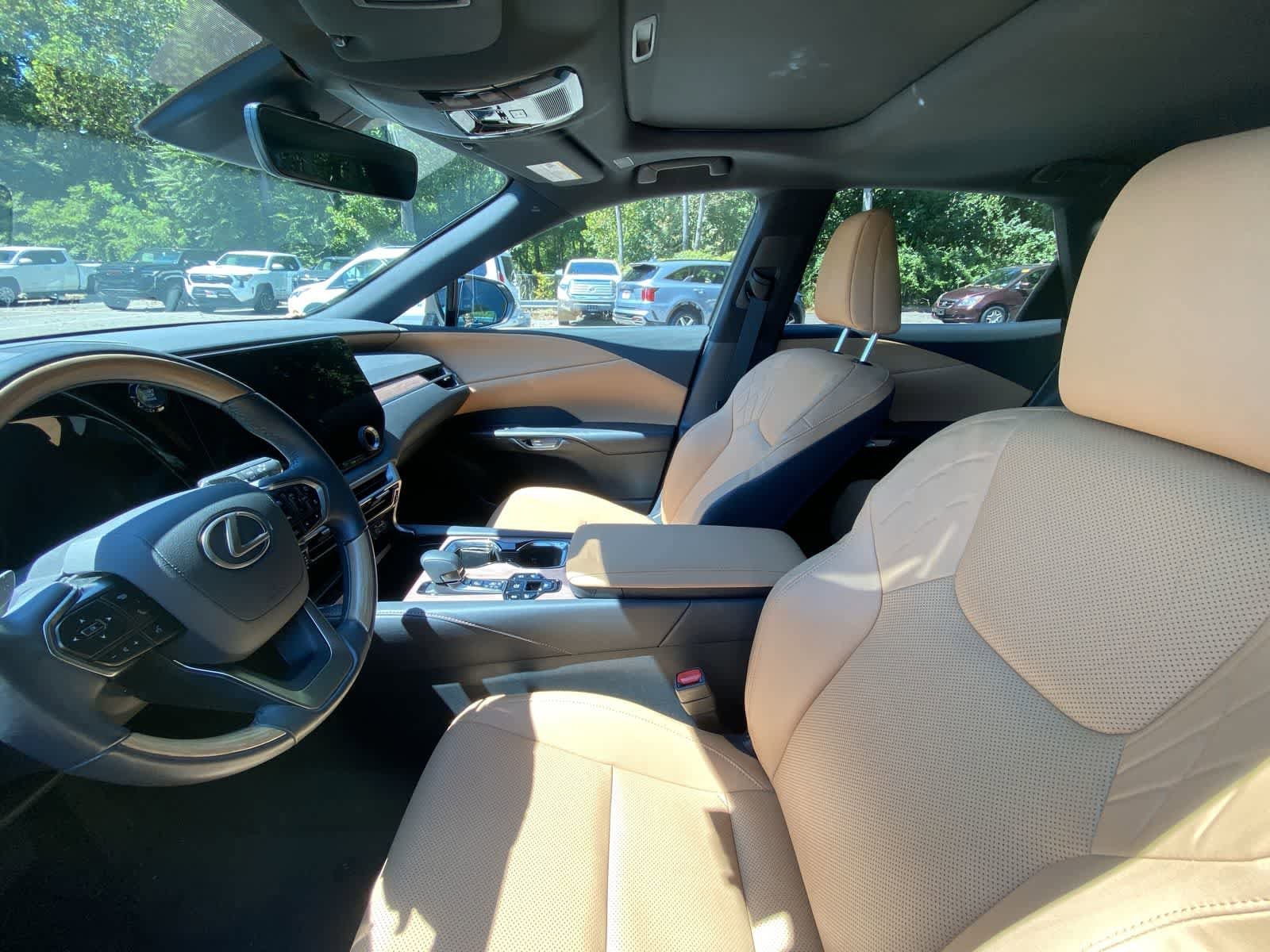 Thumbnail: 2023 Lexus RX - 9