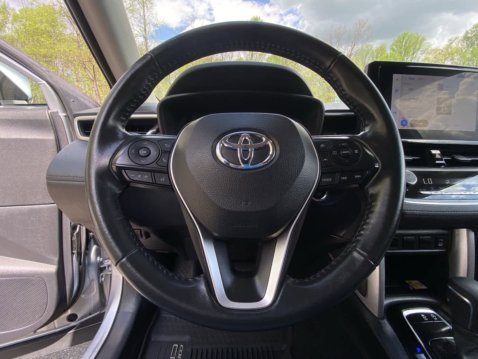 Thumbnail: 2023 Toyota Corolla Cross - 26