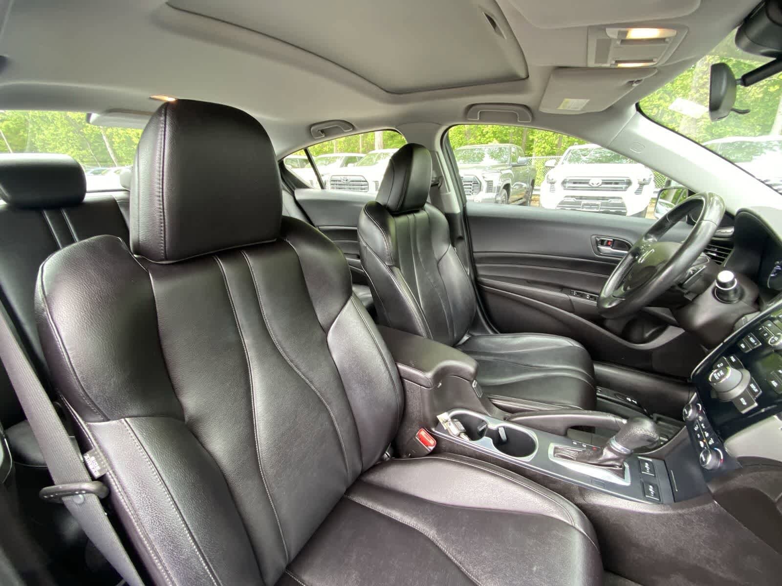 Thumbnail: 2019 Acura ILX - 22