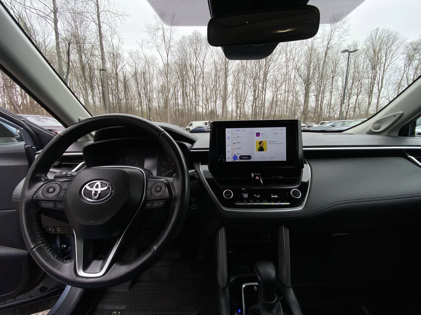 Thumbnail: 2024 Toyota Corolla Cross - 24