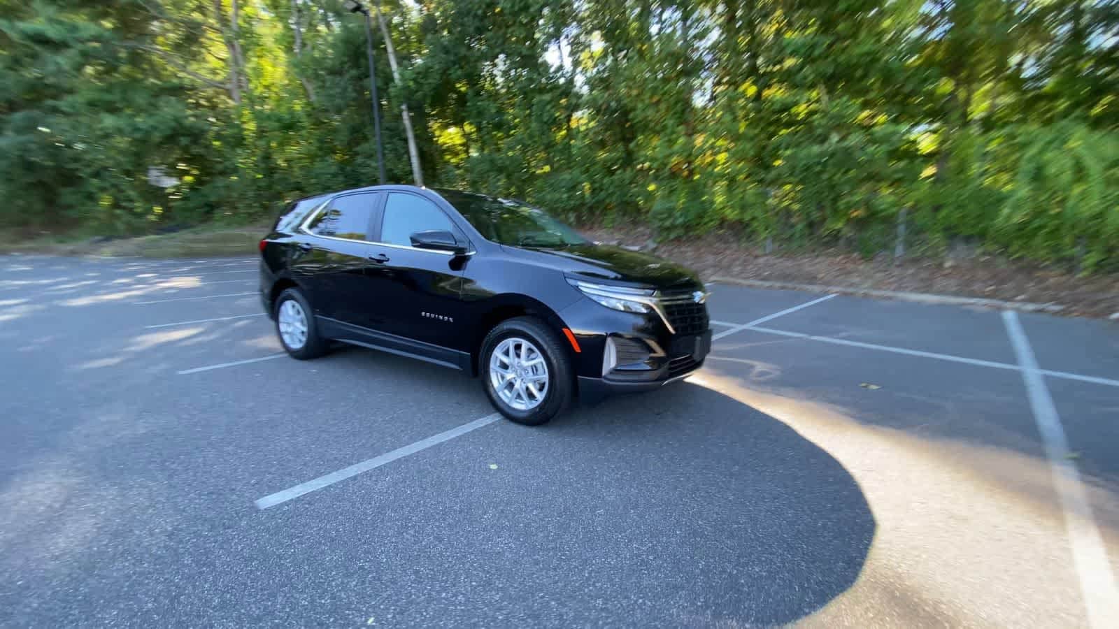 Thumbnail: 2022 Chevrolet Equinox - 2