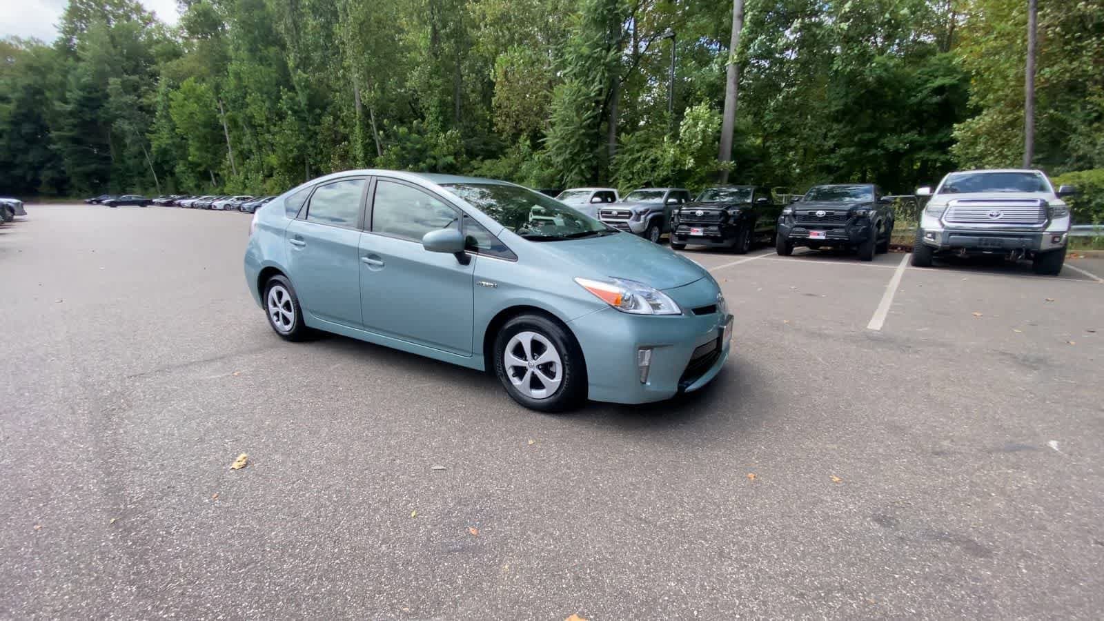 Thumbnail: 2014 Toyota Prius - 2