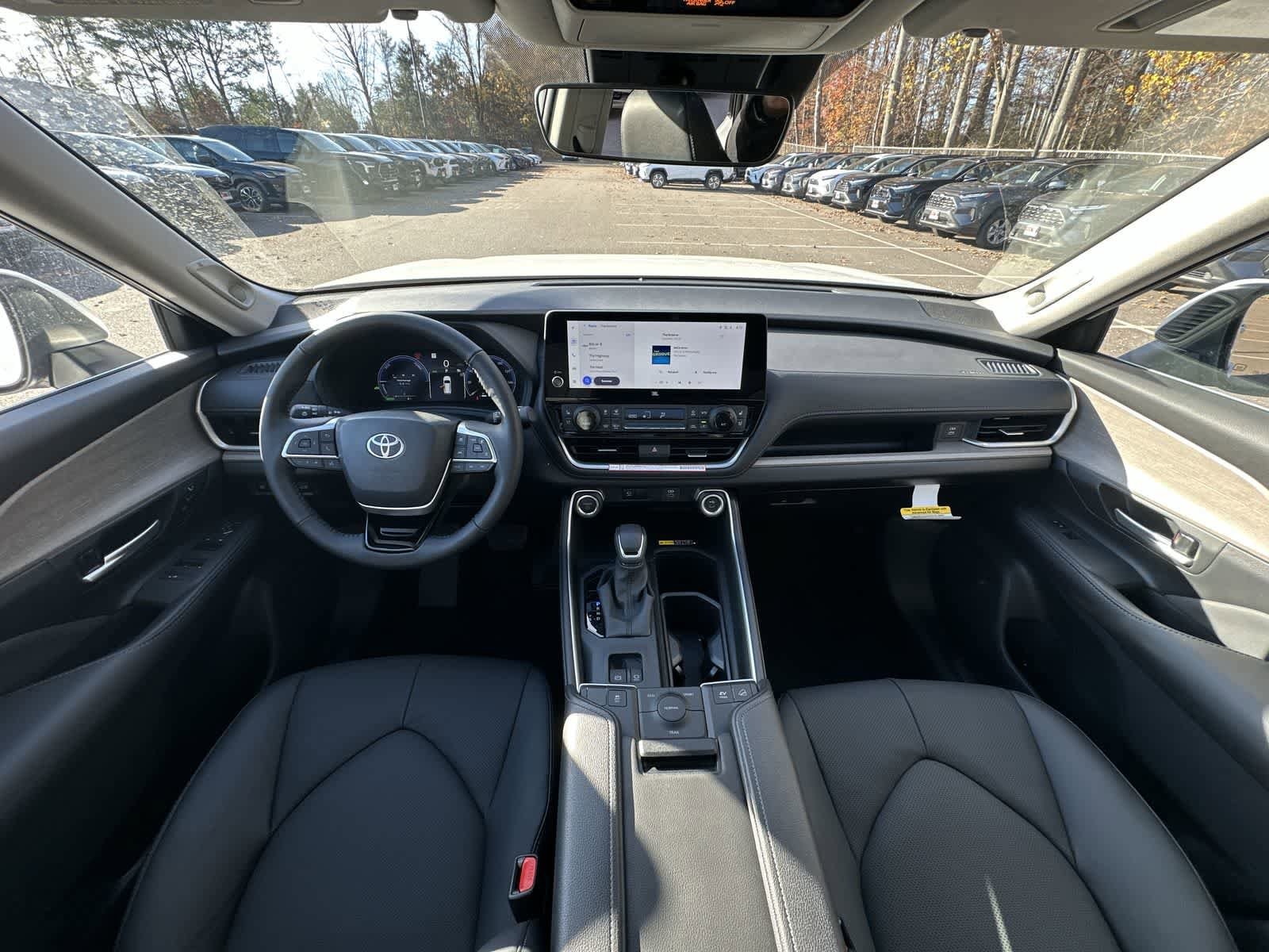 Thumbnail: 2026 Toyota Grand Highlander - 30